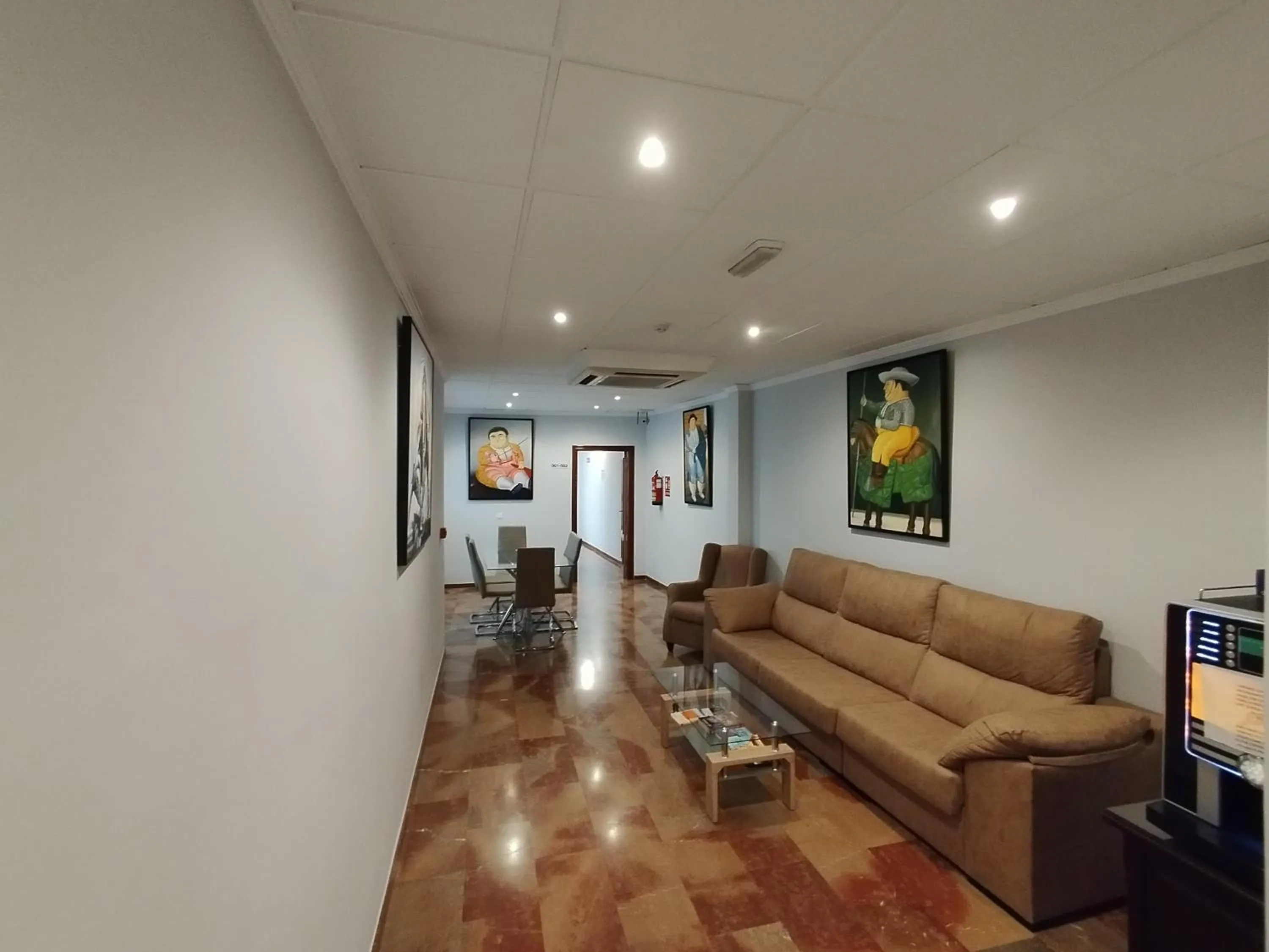 Property building in Hostal San Cayetano