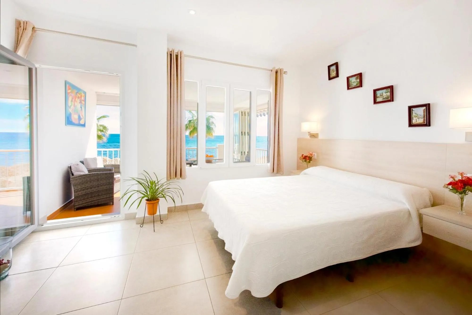 Bed in Hotel San Miguel