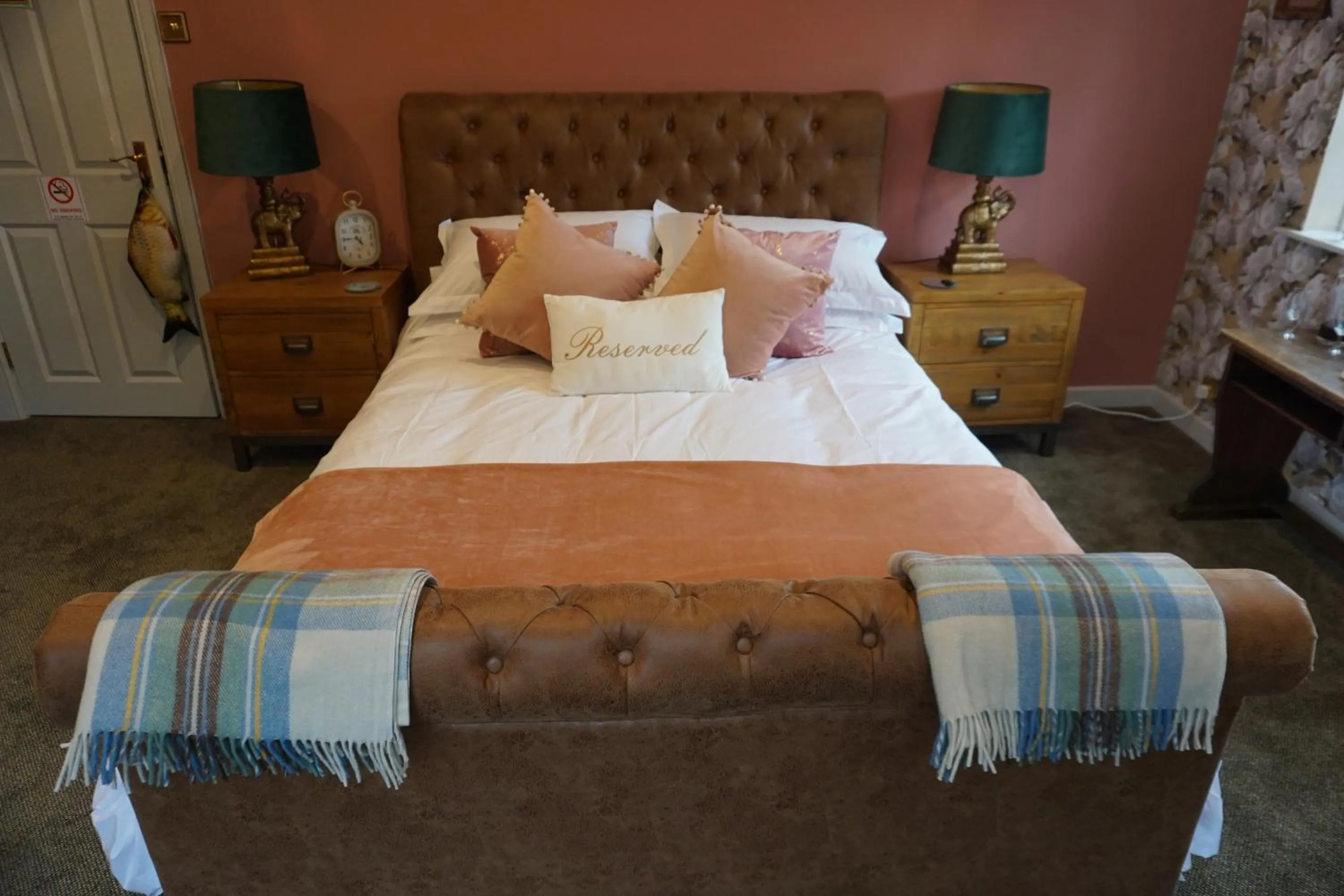 Bed in The Tickled Trout Inn Bilton-in-Ainsty