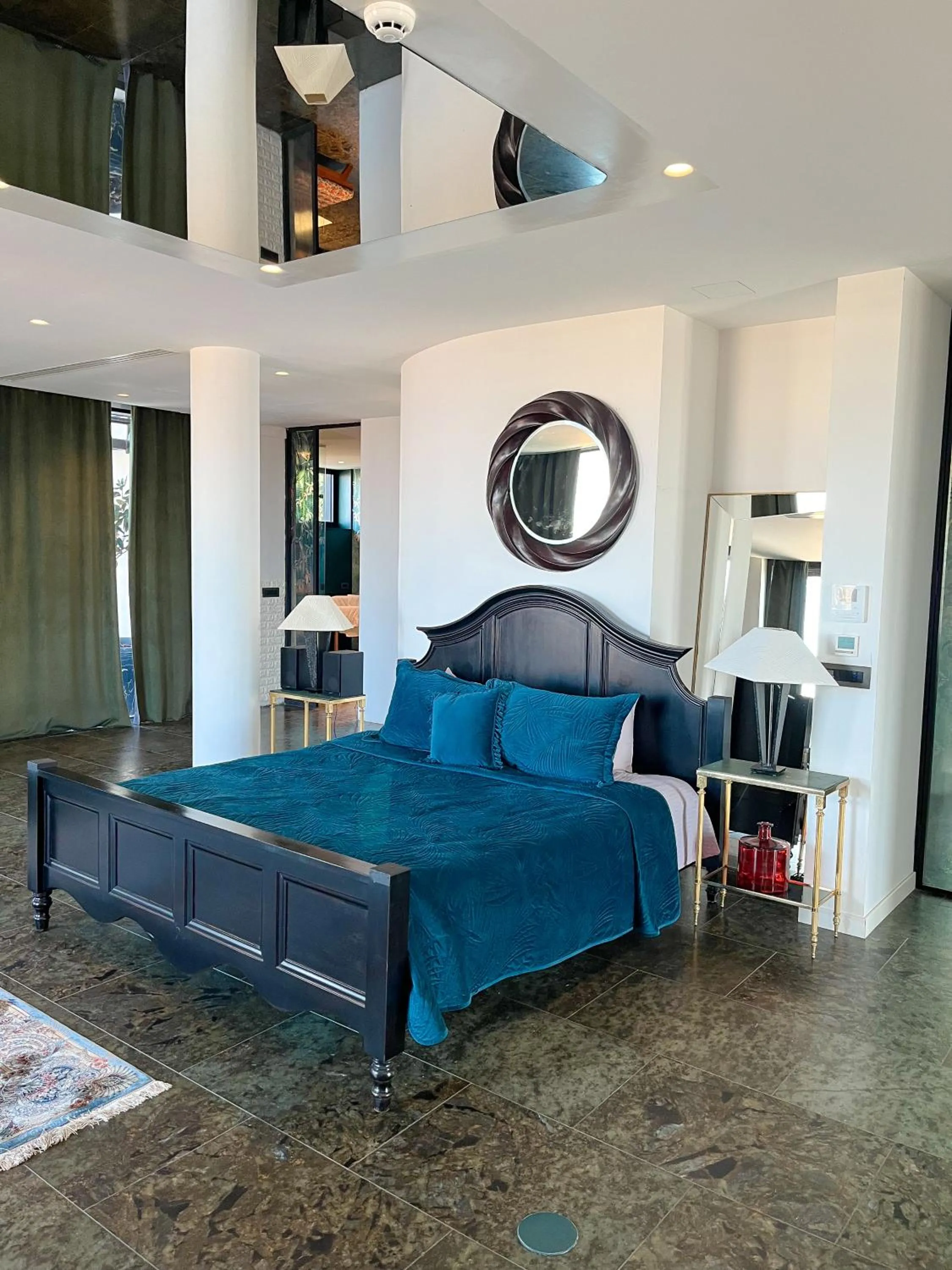 Bed in The Babe Boutique Hotel