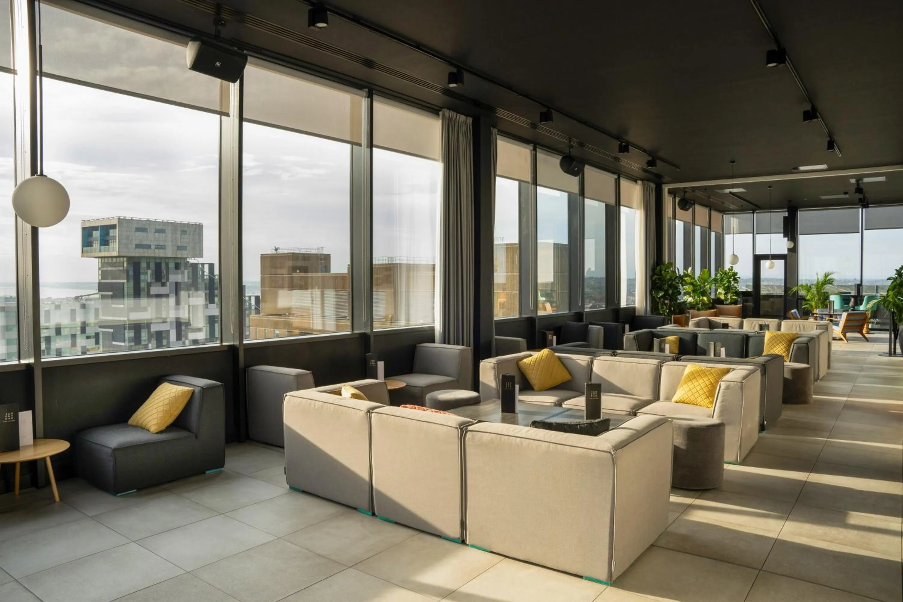 Lounge or bar in INNSiDE by Meliá Liverpool