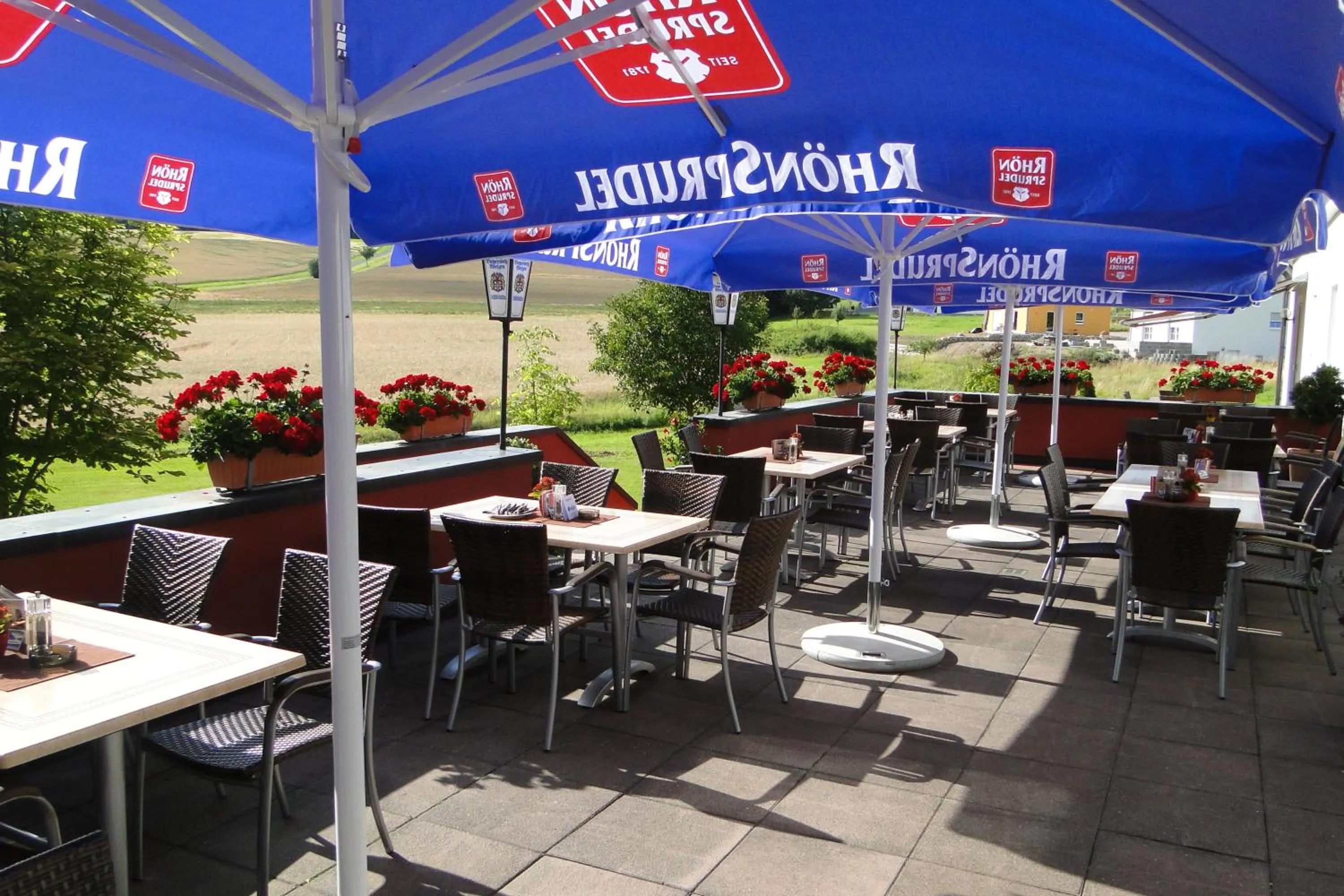 Patio in Hotel Rhöner Land Garni - Bed & Breakfast