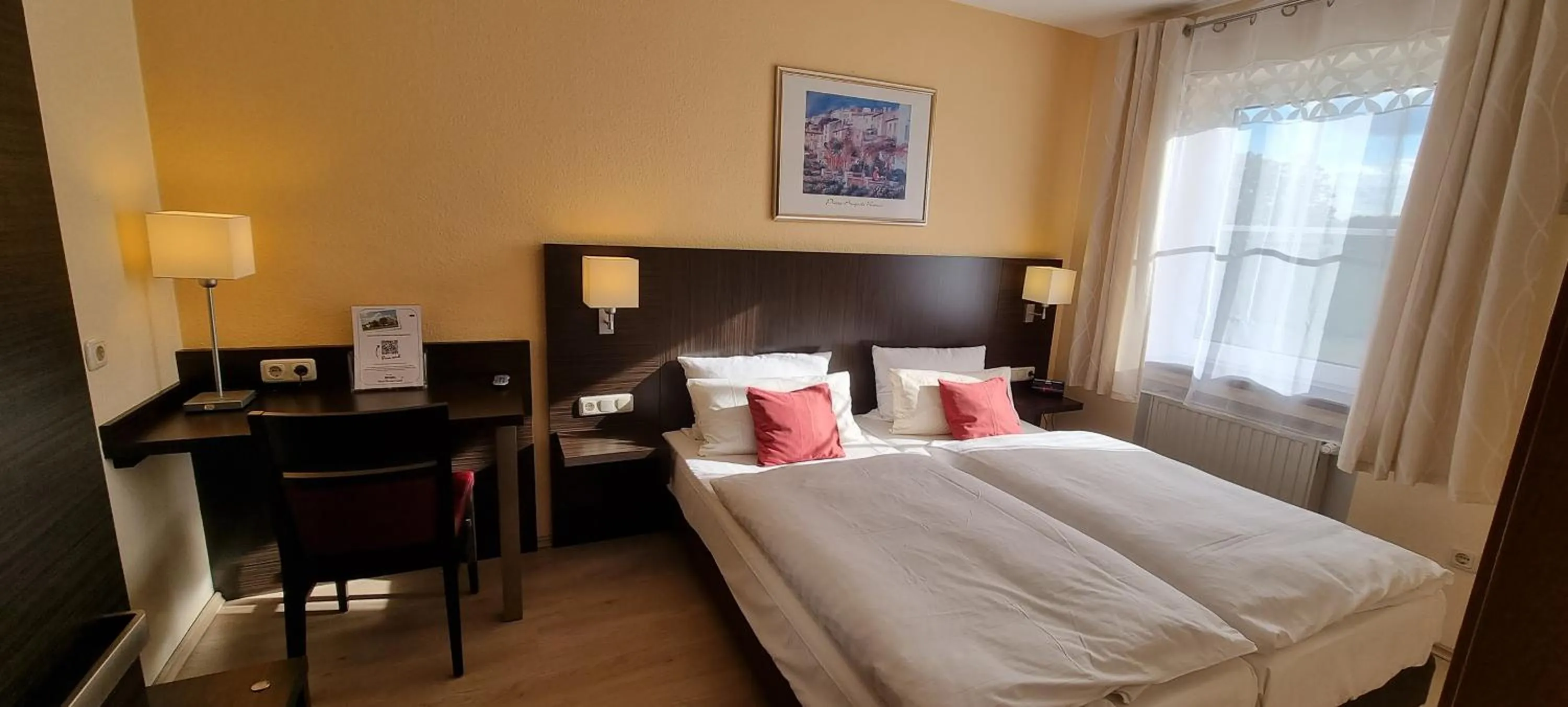 Bed in Hotel Rhöner Land Garni - Bed & Breakfast