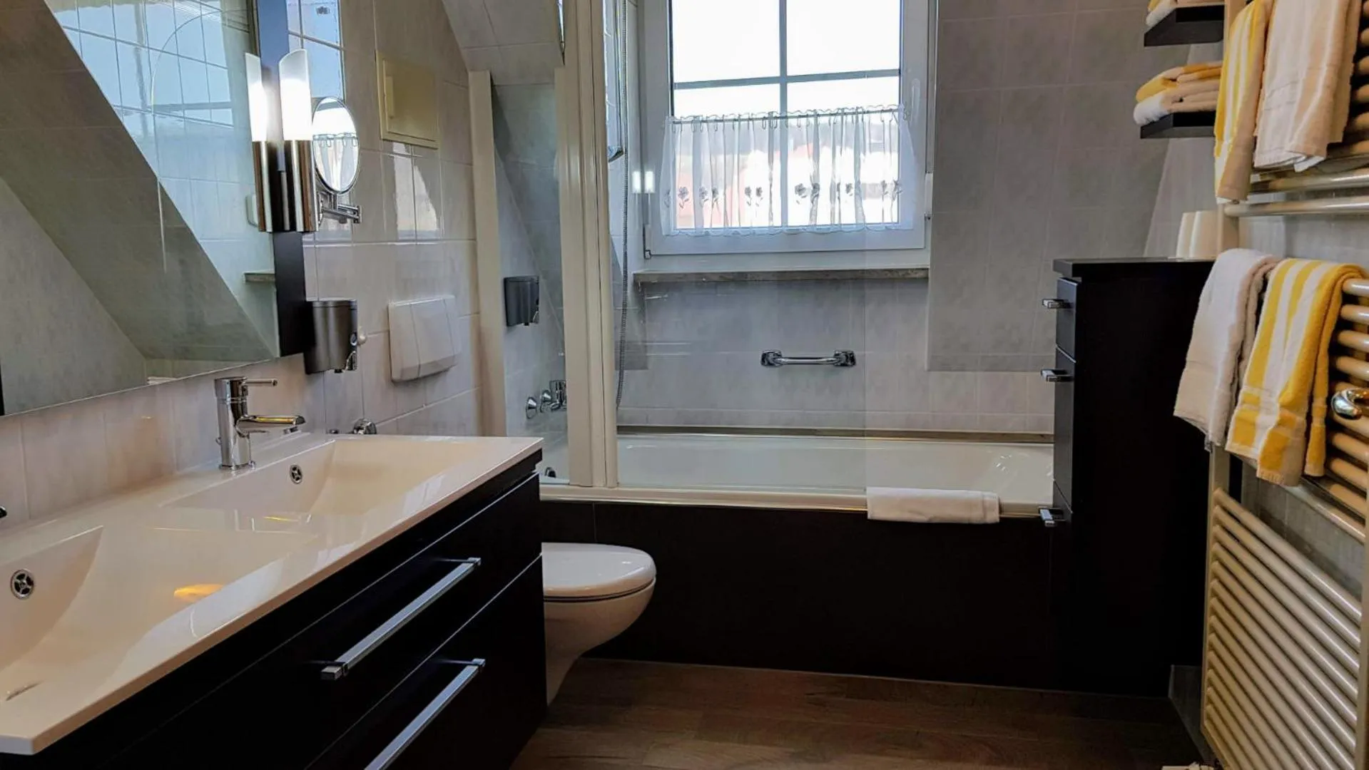 Shower in Hotel Rhöner Land Garni - Bed & Breakfast