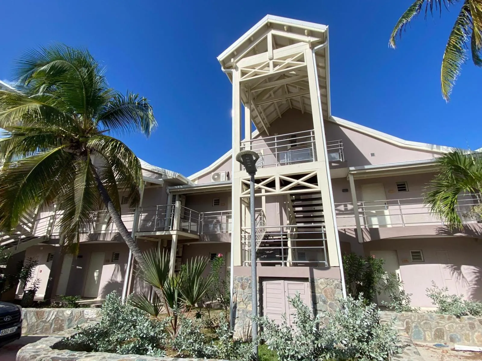 Property building in Orient Beach Hotel