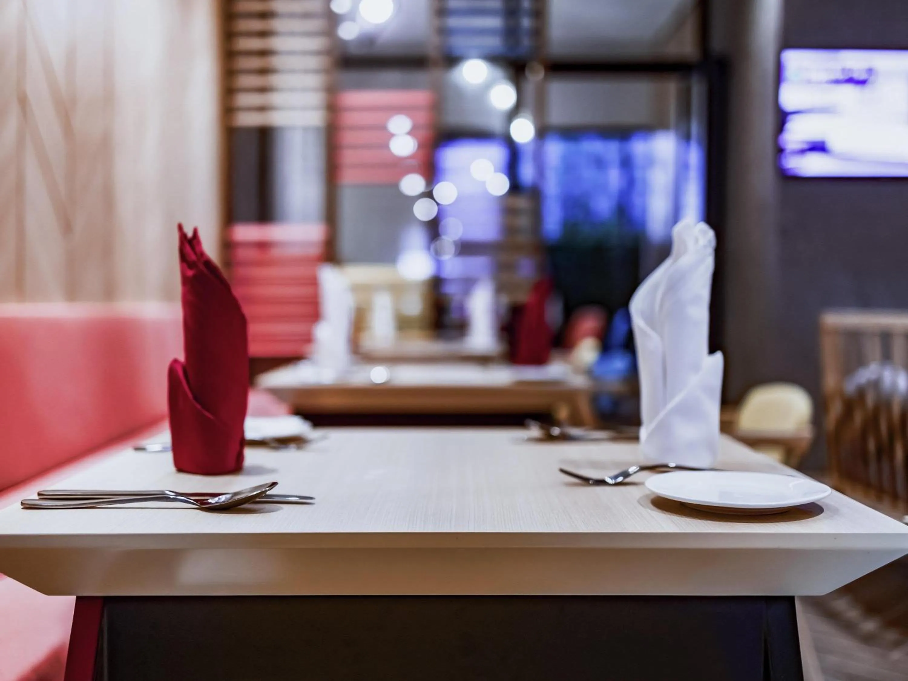 Restaurant/places to eat in ibis Styles Kota Bharu