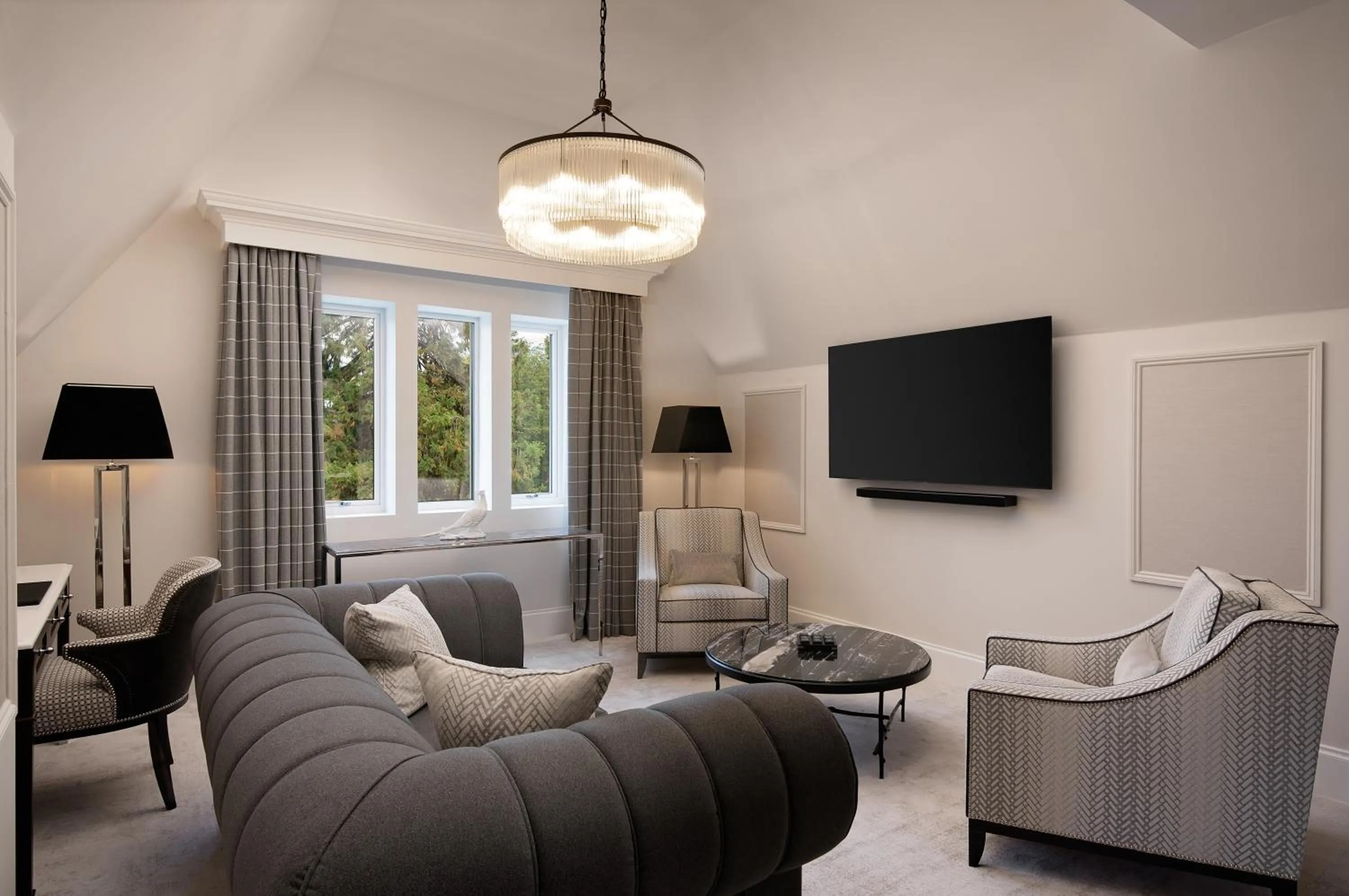 Communal lounge/ TV room in Fairmont Windsor Park