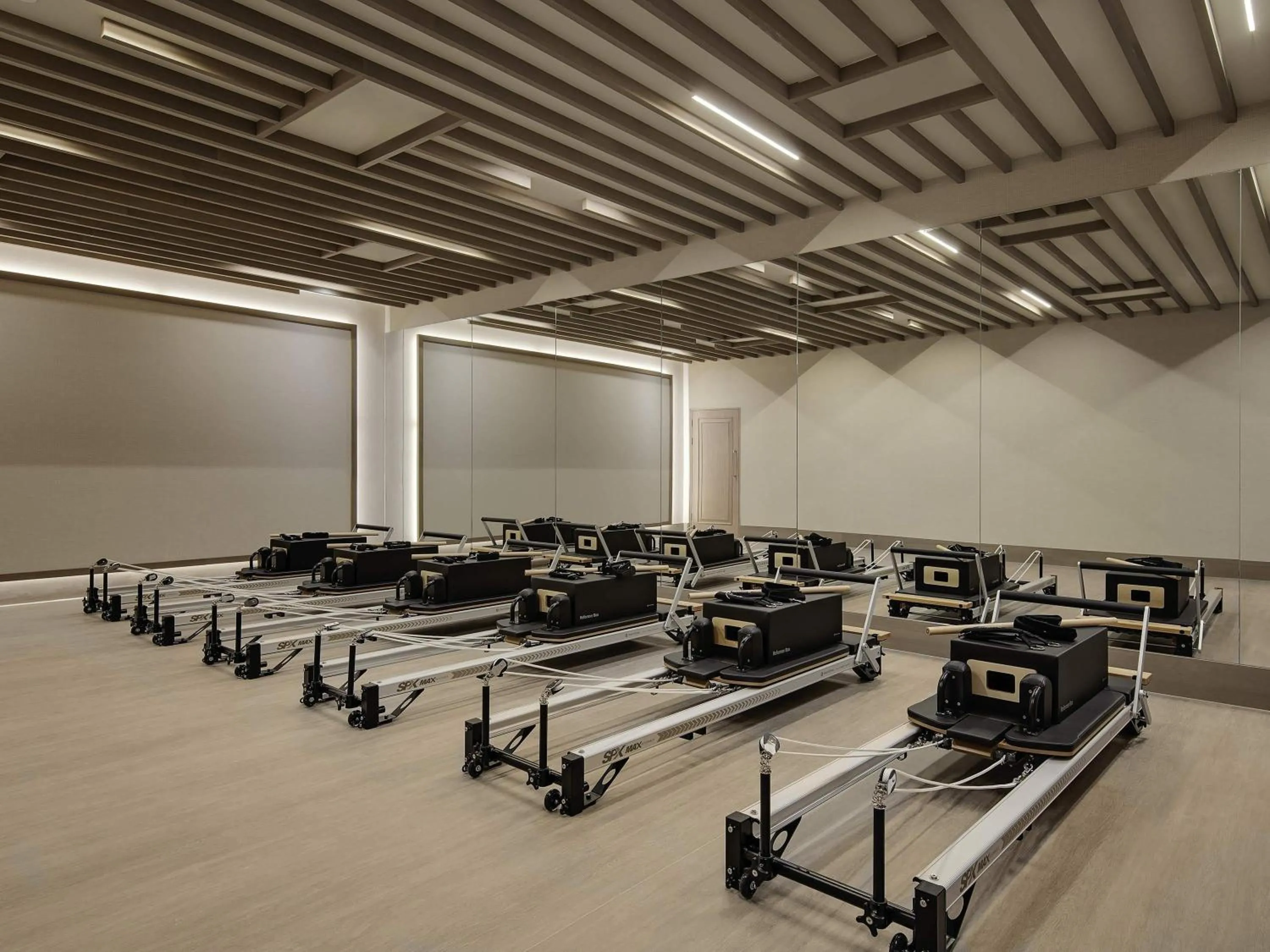 Spa and wellness centre/facilities in Fairmont Windsor Park