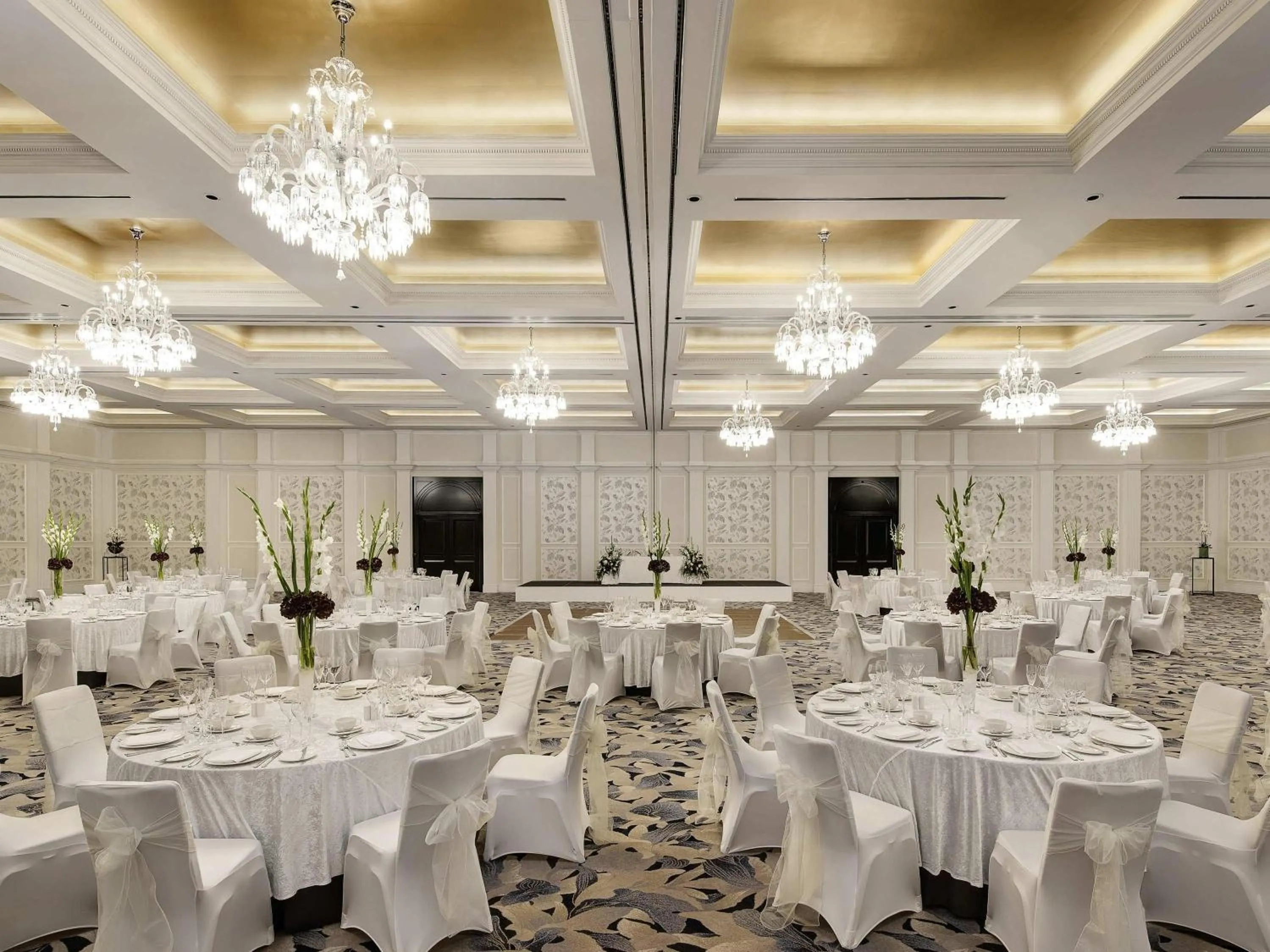wedding in Fairmont Windsor Park