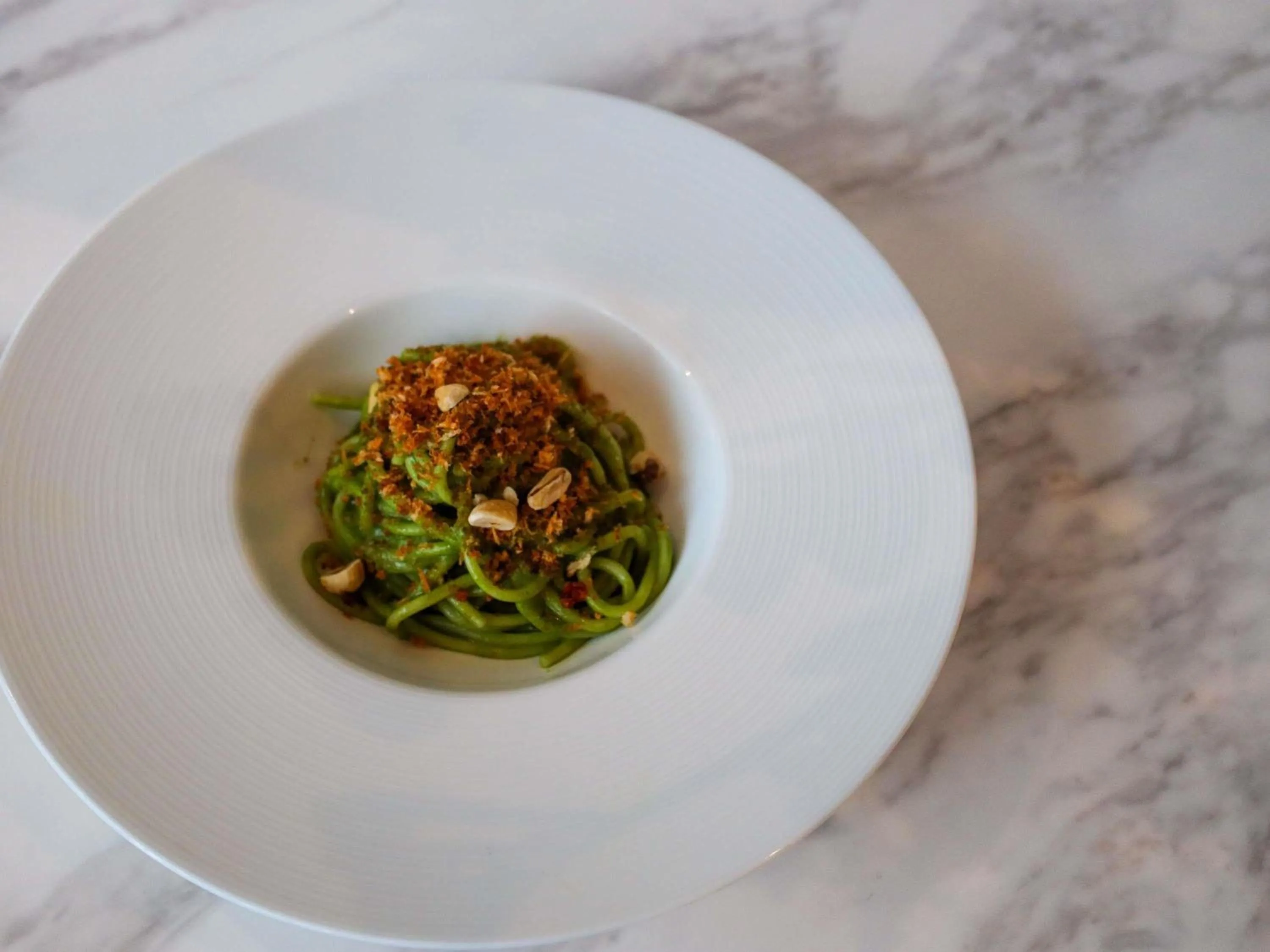 Restaurant/places to eat in Fairmont Windsor Park