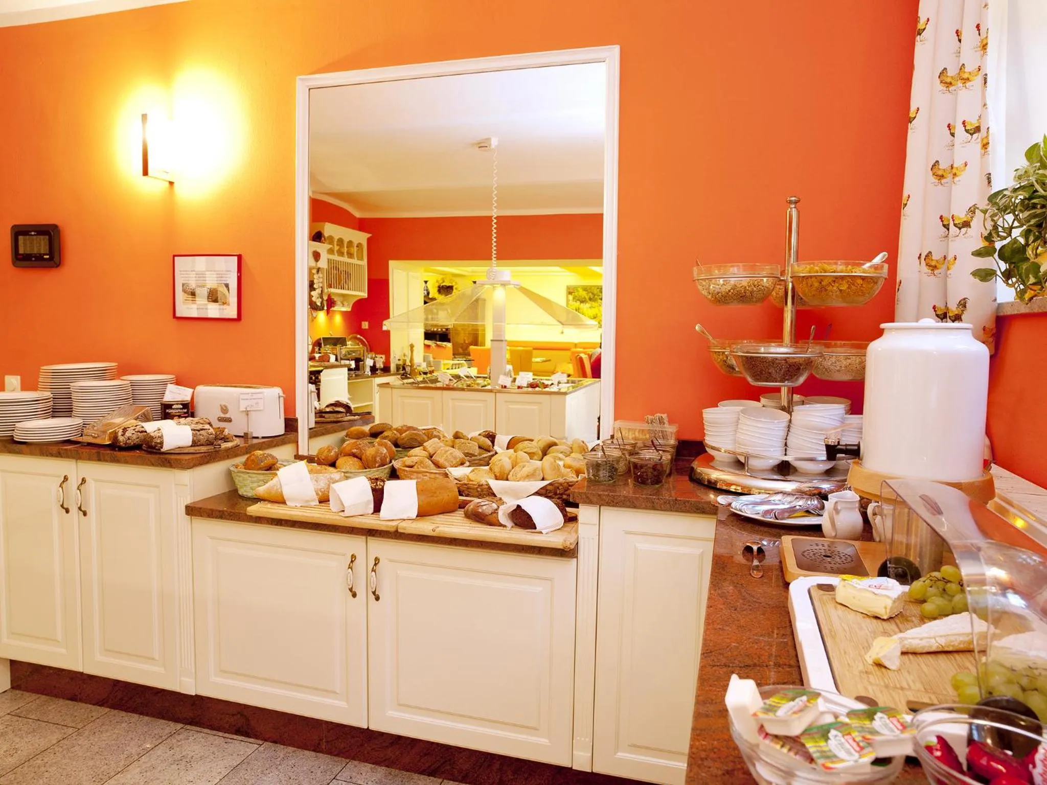 Buffet breakfast in Hotel Villa Monte Vino