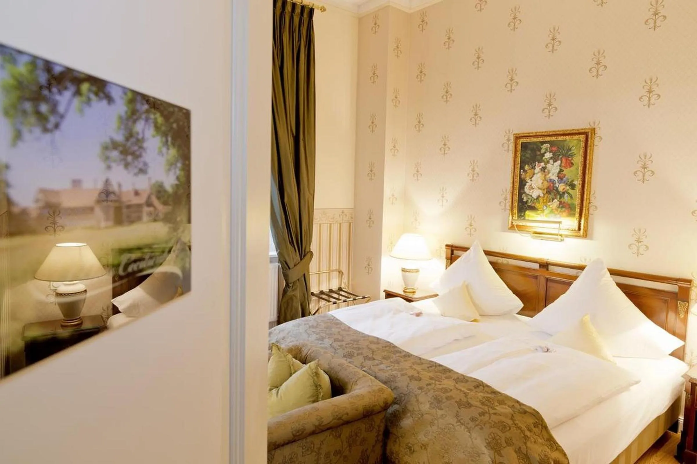 Photo of the whole room, Bed in Hotel Villa Monte Vino