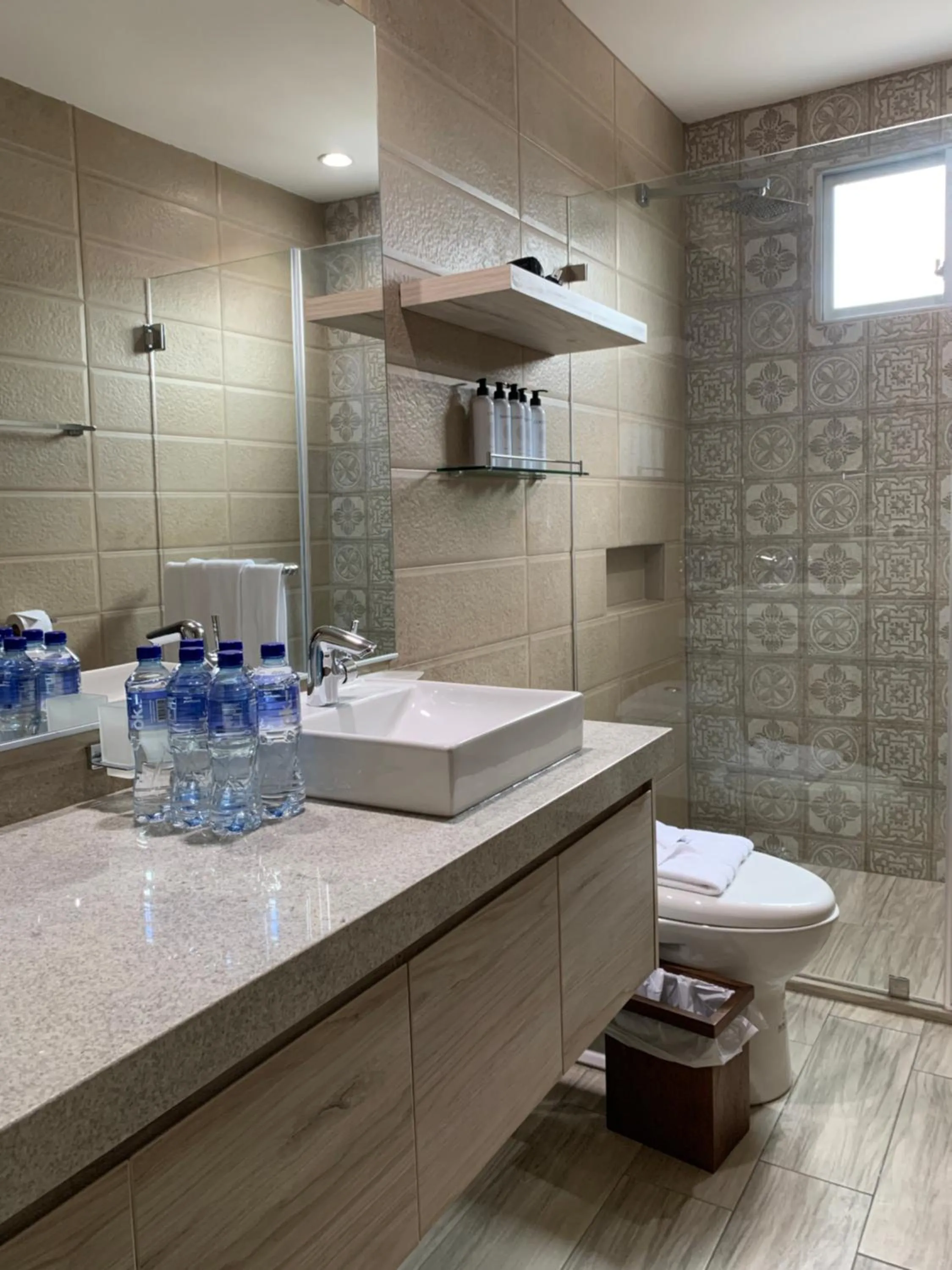 Bathroom in Hotel Puerto Pacifico Guayaquil Airport