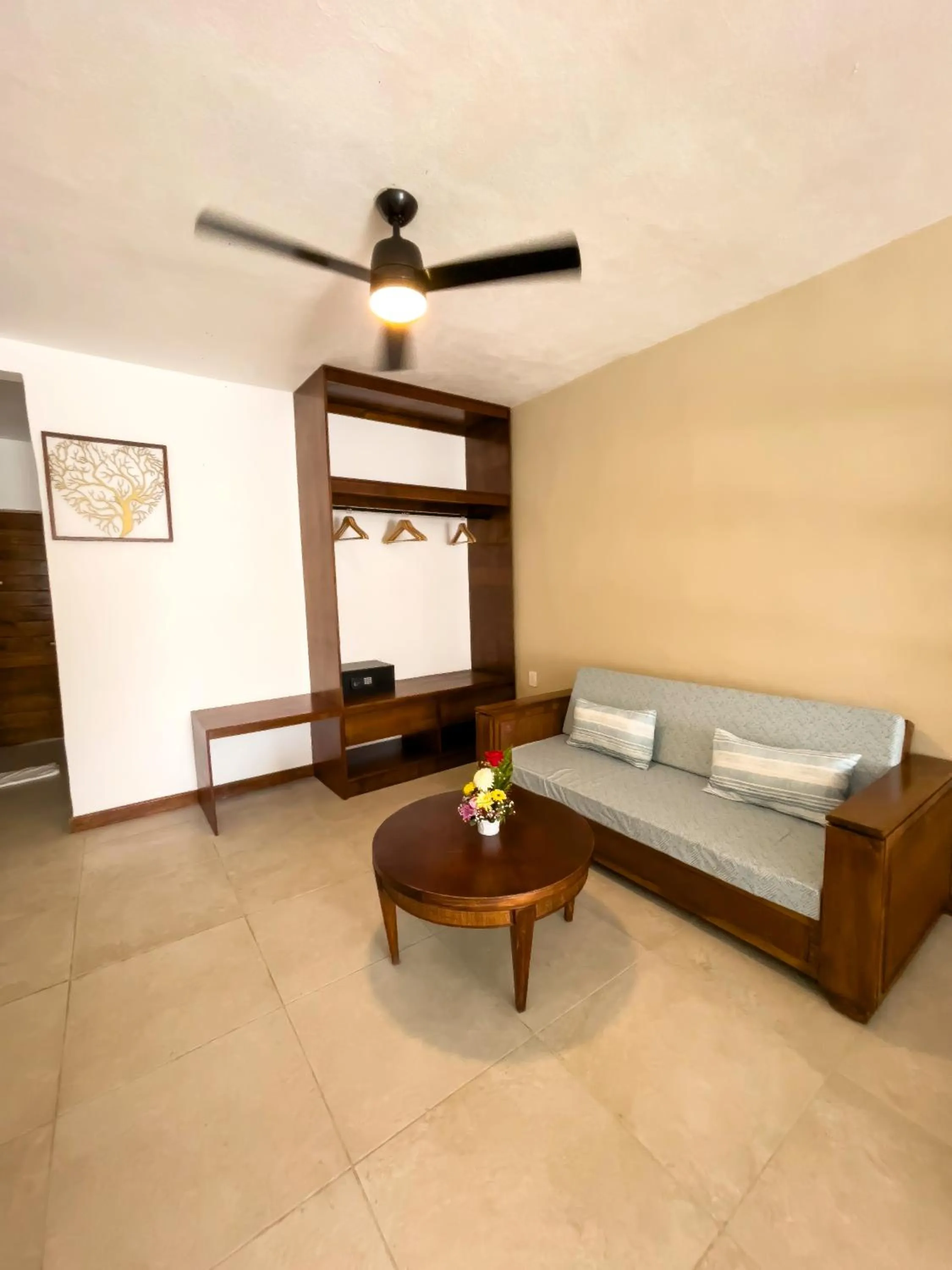 Living room in Ocean Drive Hotel