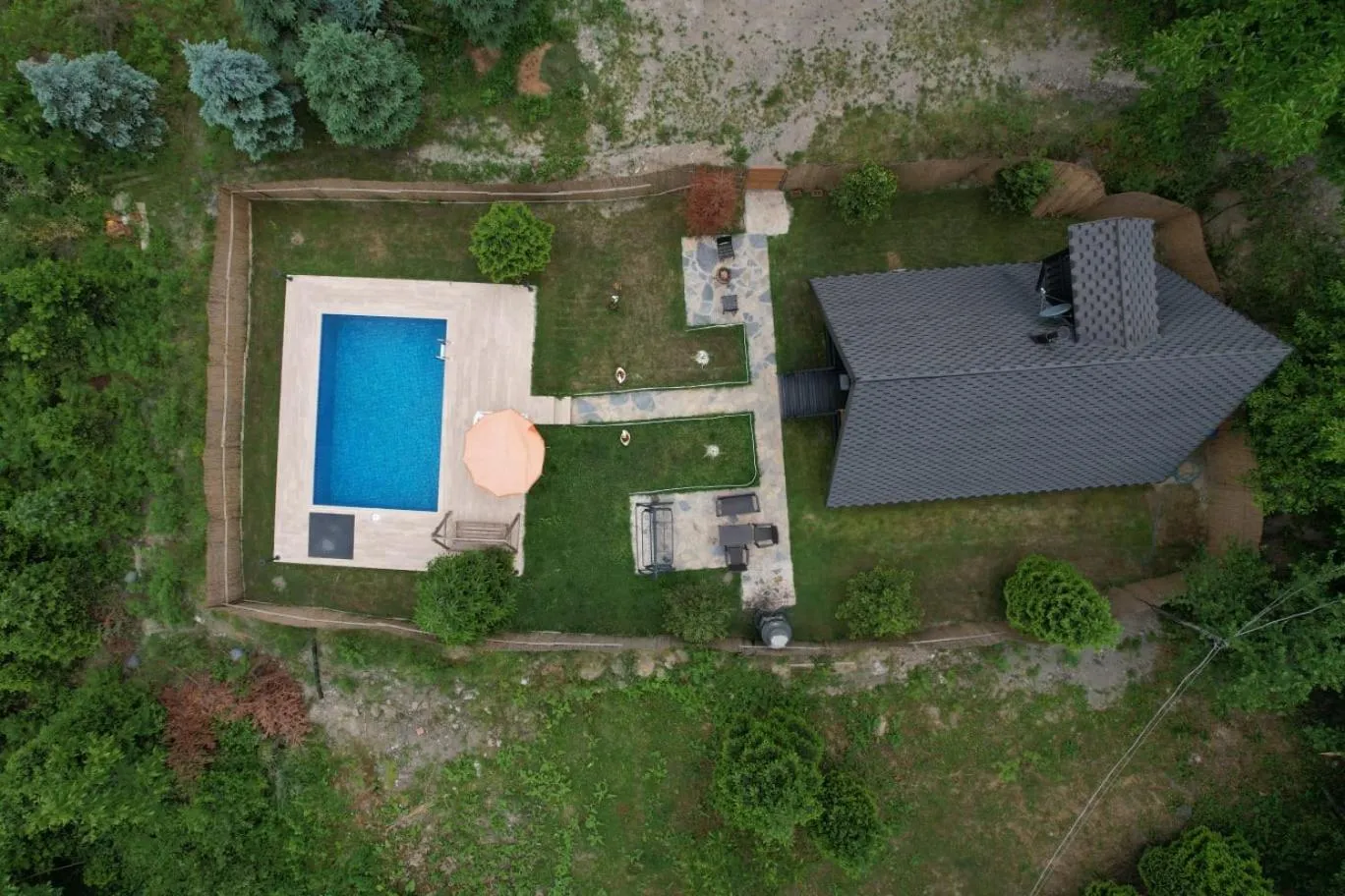 Bird's eye view in Sapanca Çağlayan Bungalow