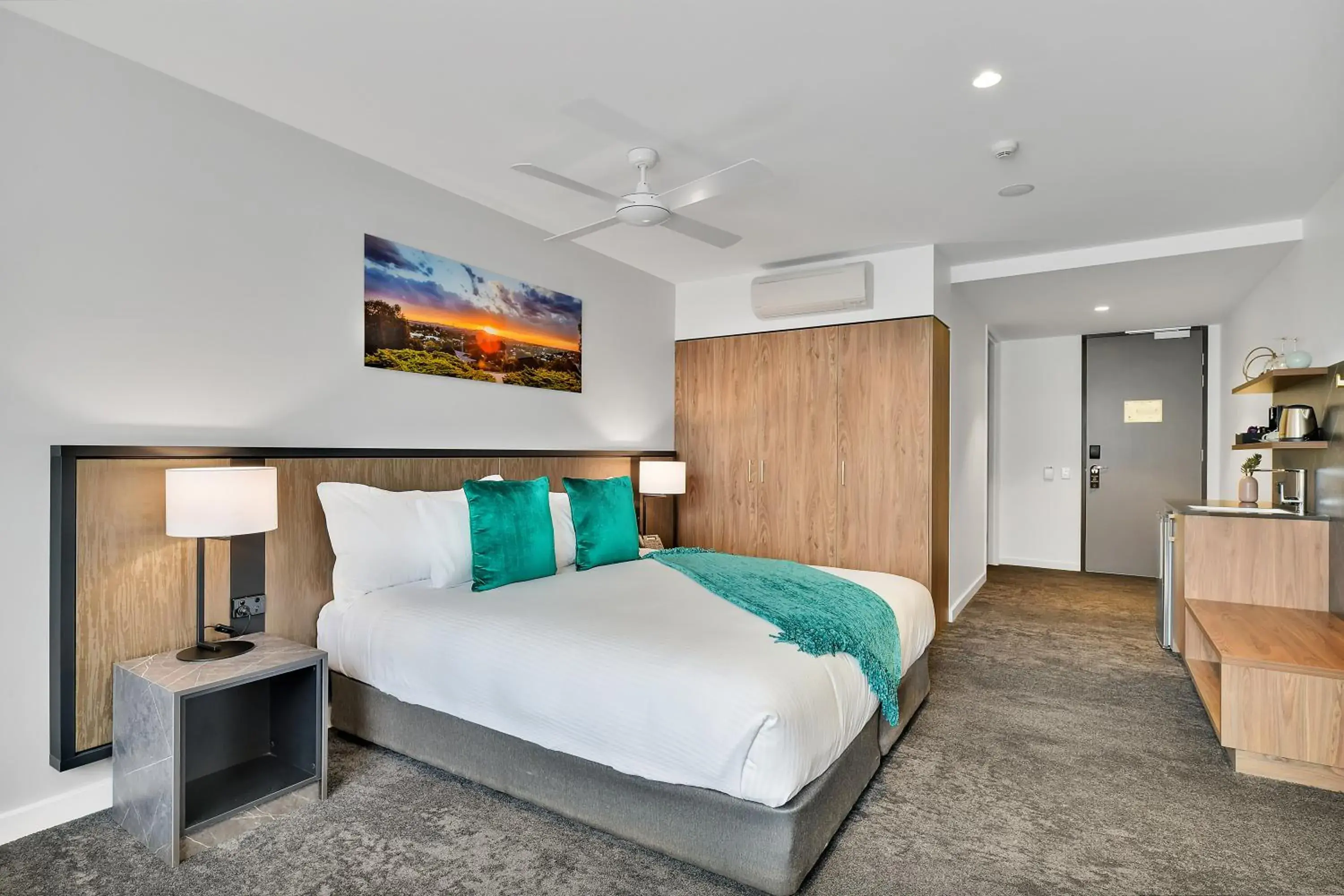 Classic King Suite - single occupancy in The Remington Orange Classic King Suite - single occupancy in The Remington Orange