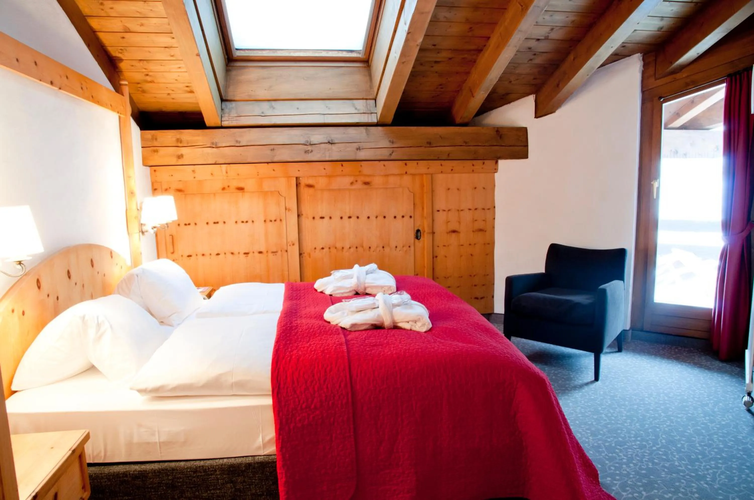 Bed in Hotel Rosatsch