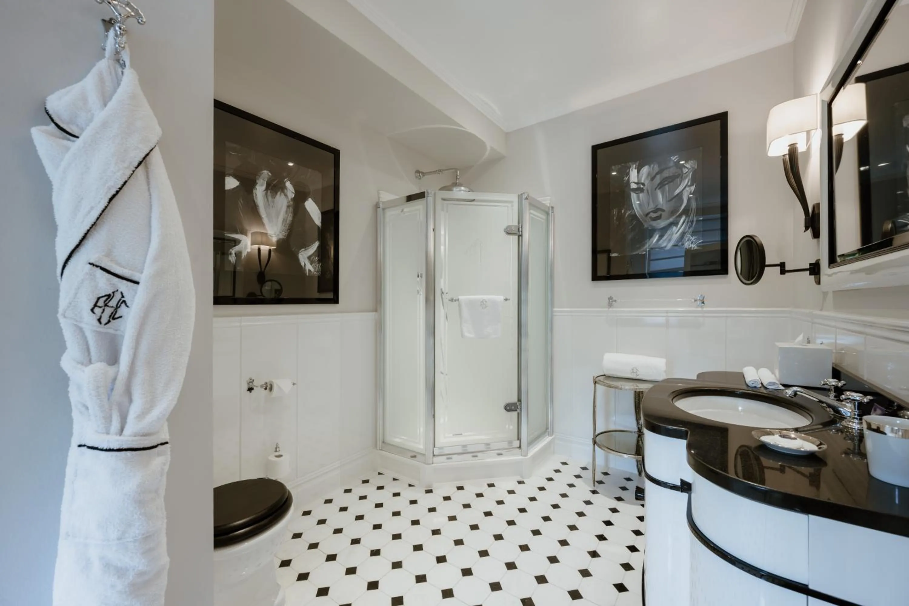 Bathroom in Schlosshotel Berlin