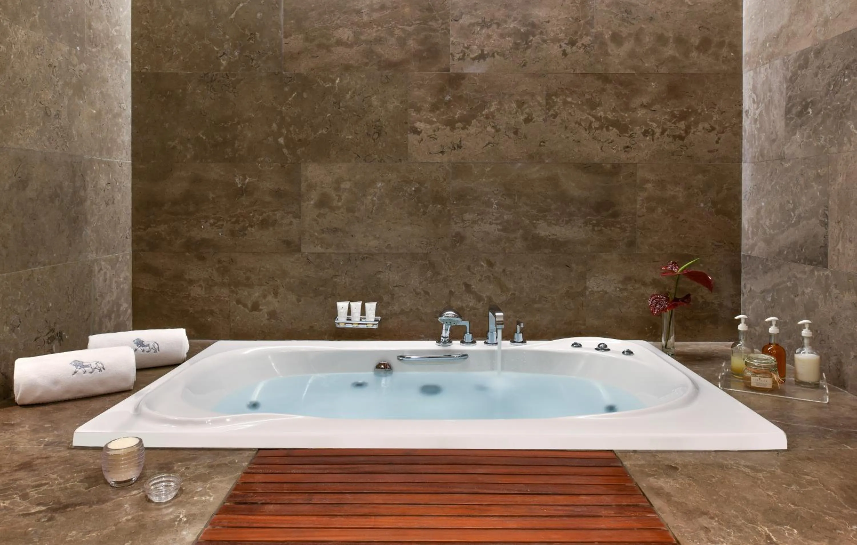 Bathroom in Kempinski Hotel Ishtar Dead Sea