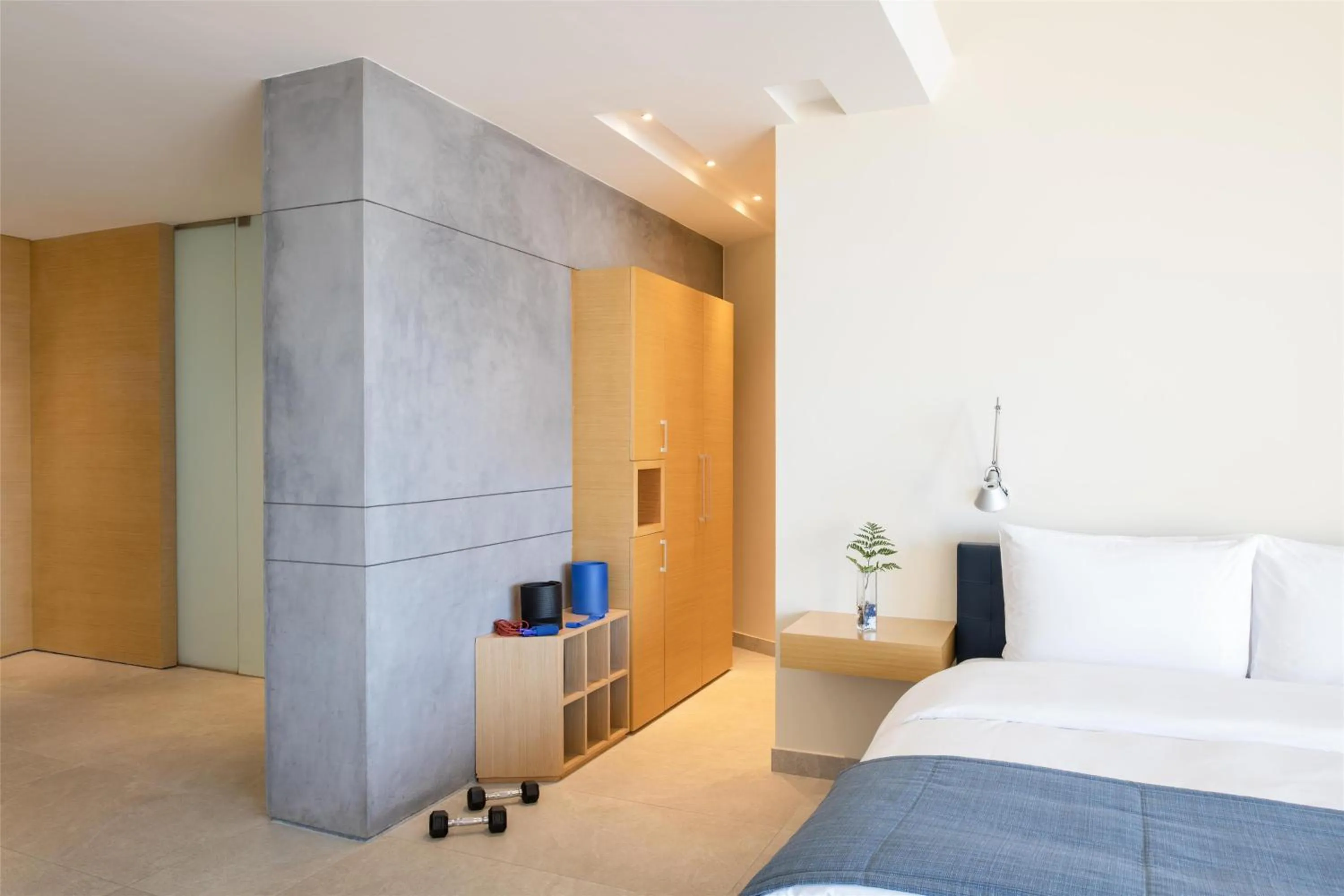 Bedroom, Bed in Kempinski Hotel Ishtar Dead Sea