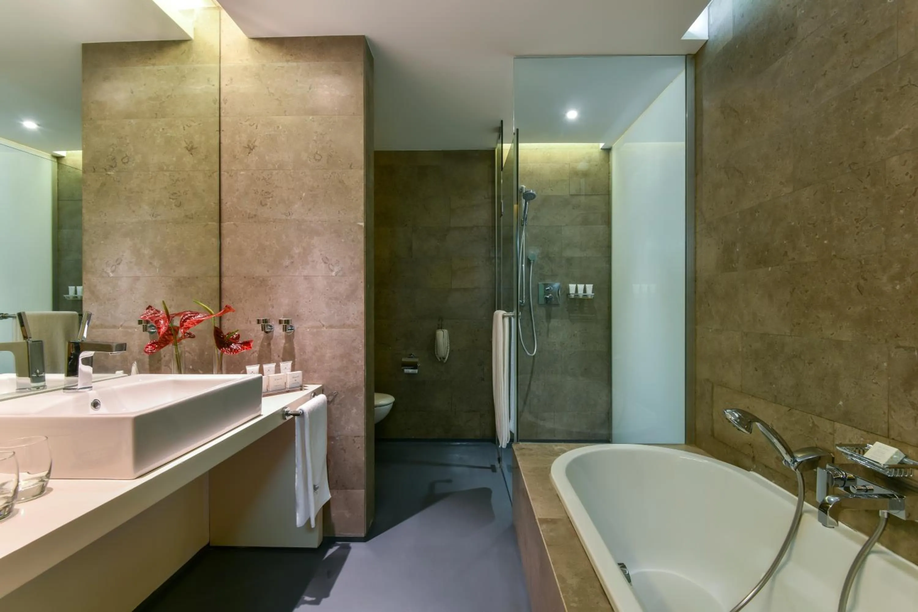 Bathroom in Kempinski Hotel Ishtar Dead Sea