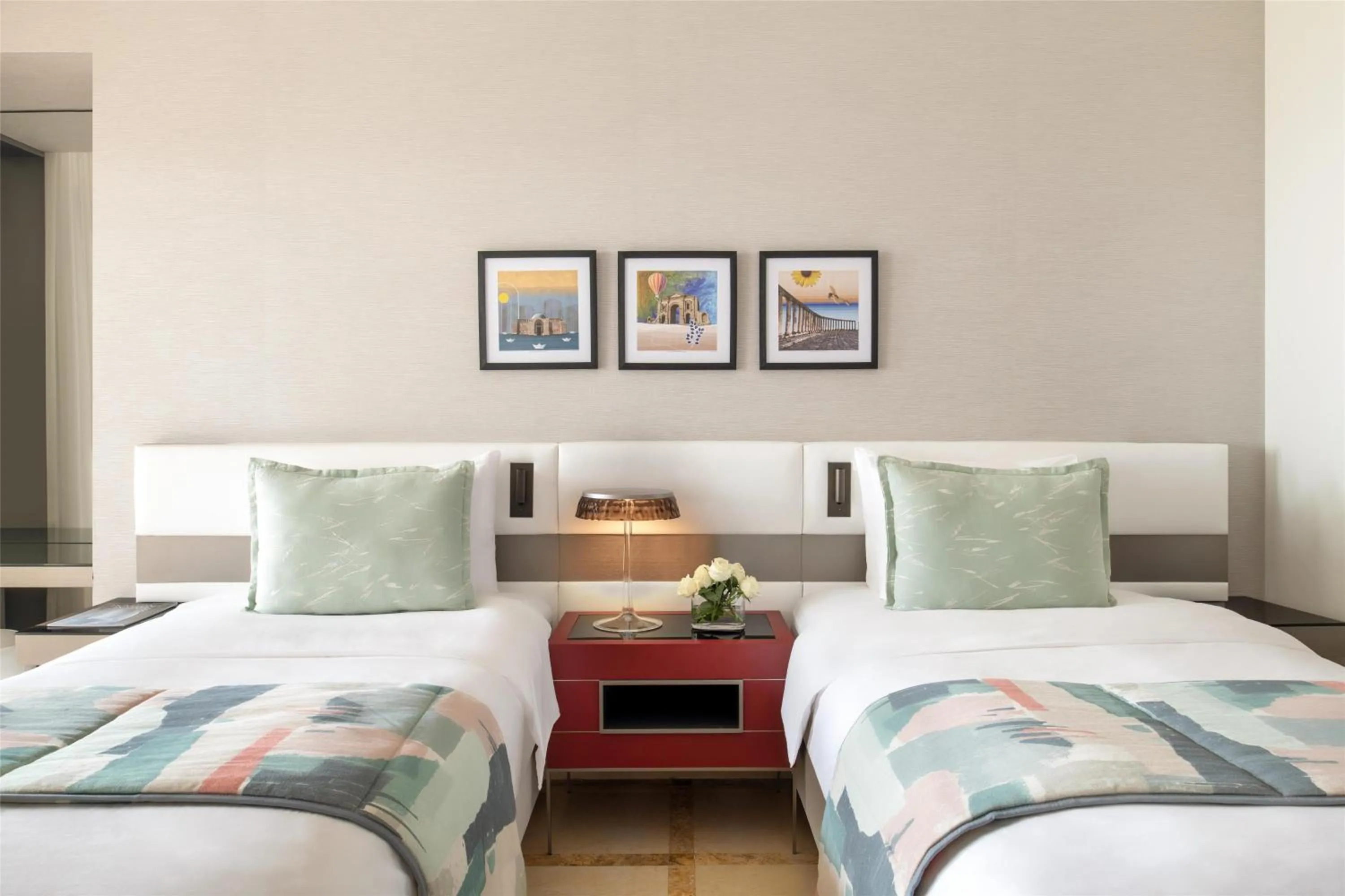 Bedroom, Bed in Kempinski Hotel Ishtar Dead Sea