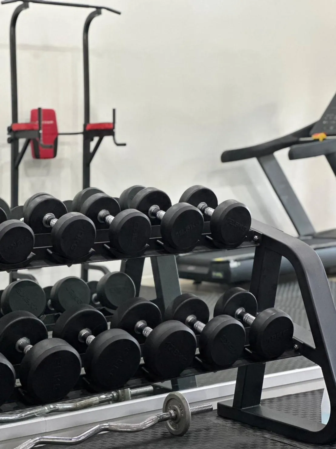 Fitness centre/facilities in bliQ Hotel Chanthaburi