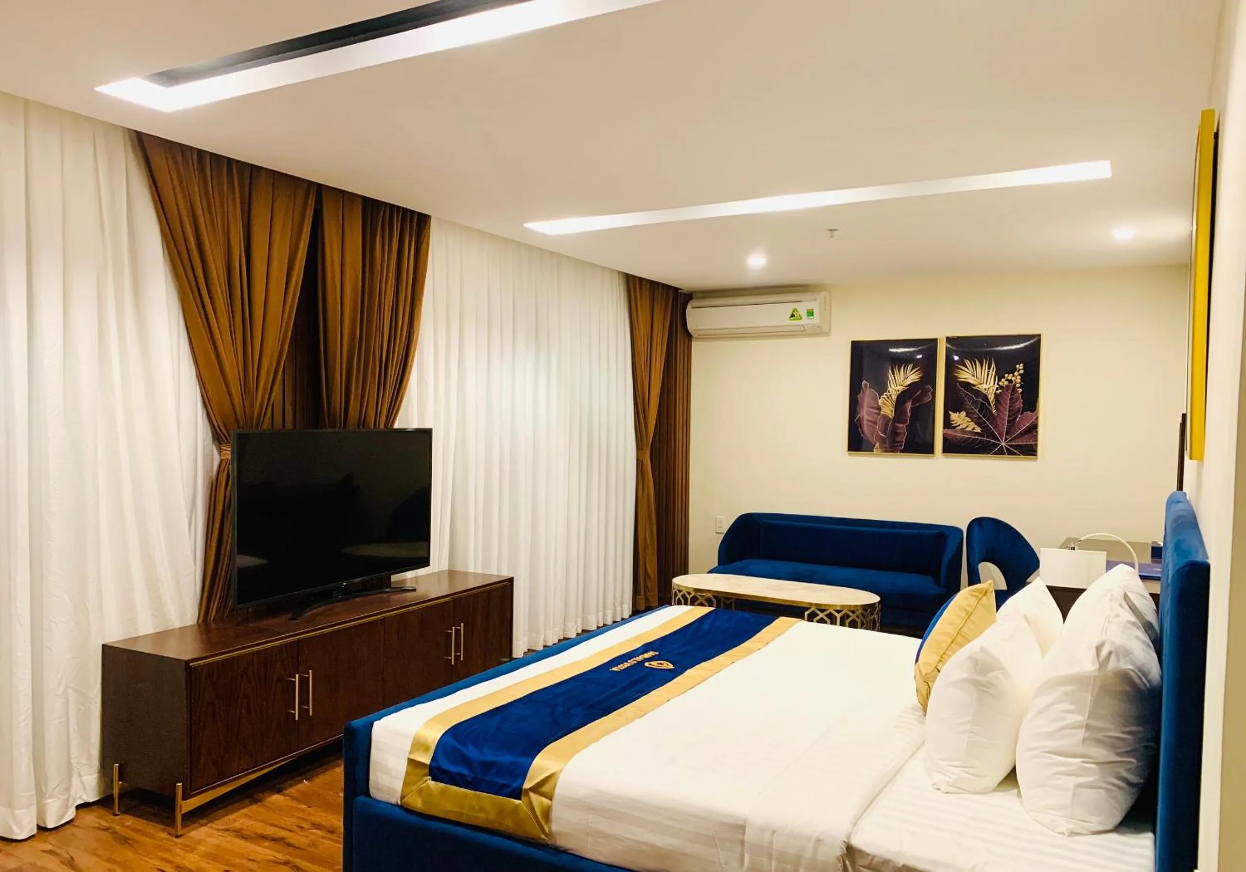 Bedroom, Bed in Sandals Vista Hotel