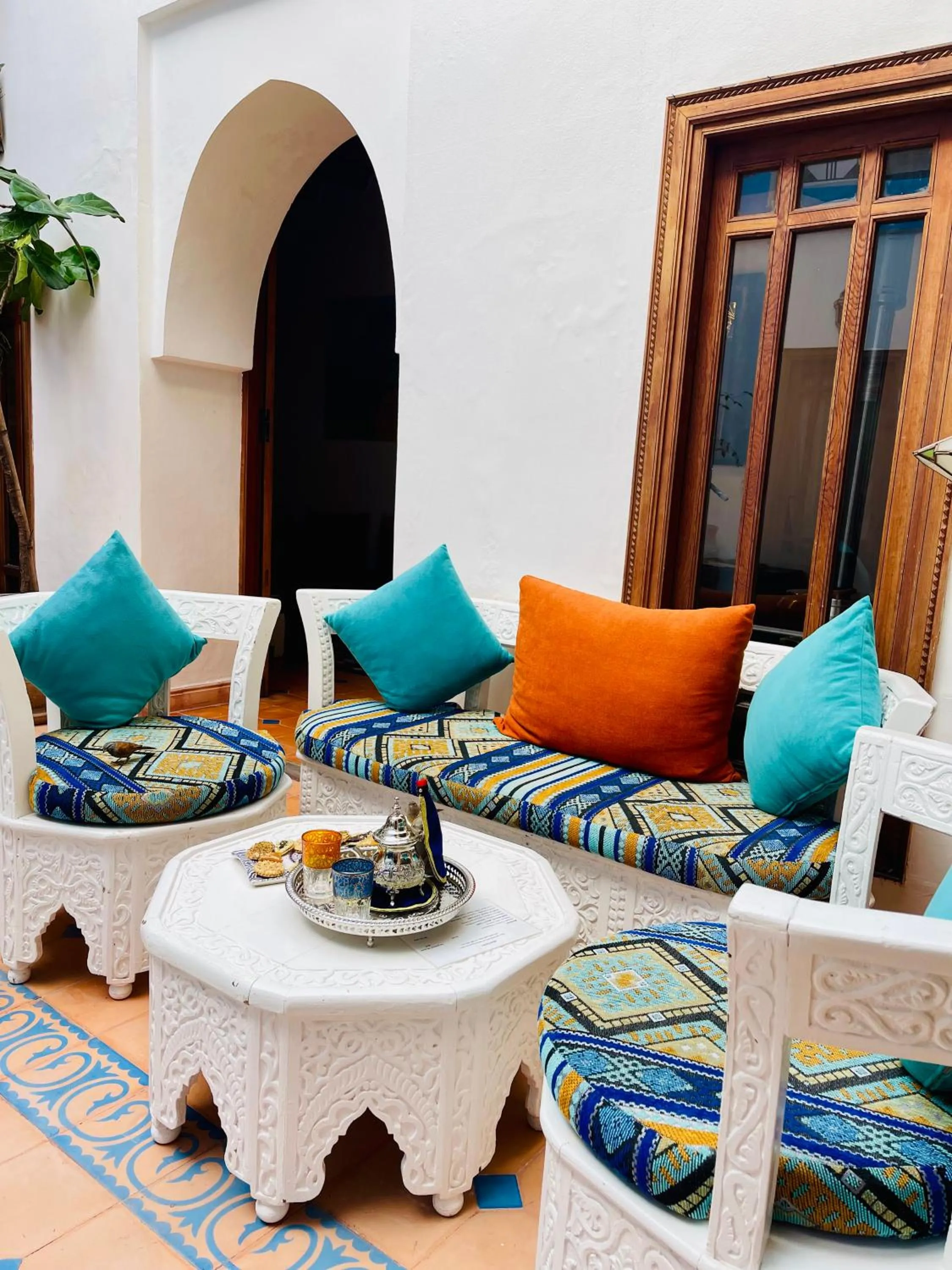 Property building in Riad Zarka By La Siredrah