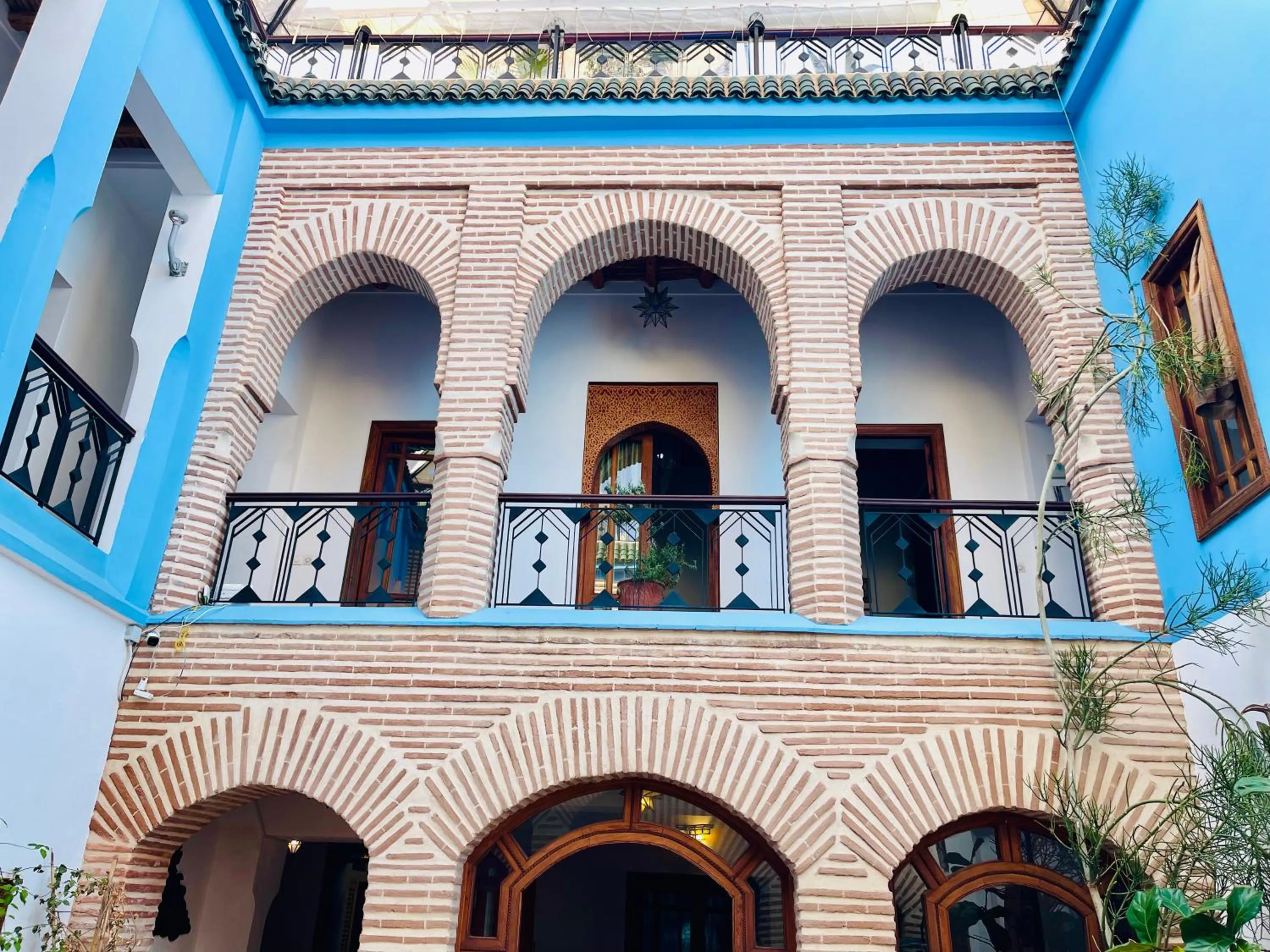 Property building in Riad Zarka By La Siredrah