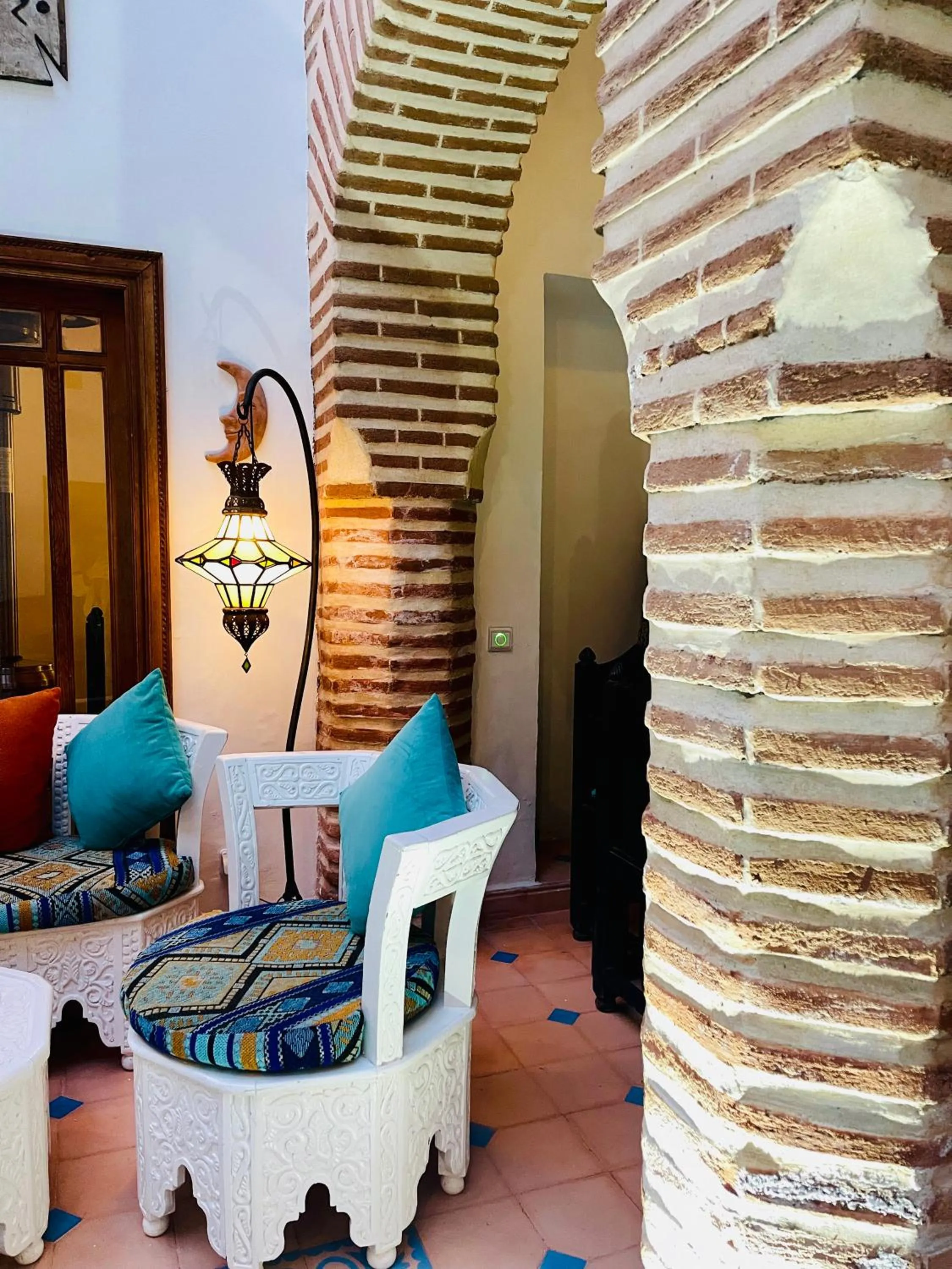 Property building in Riad Zarka By La Siredrah