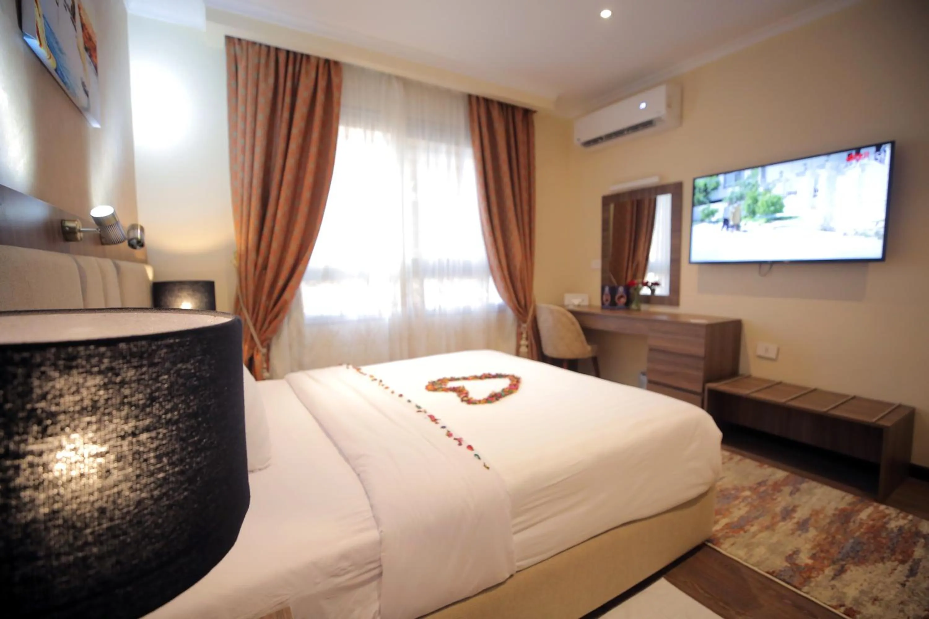 Bed in Cairo Taj Hotels & Suites - Dokki