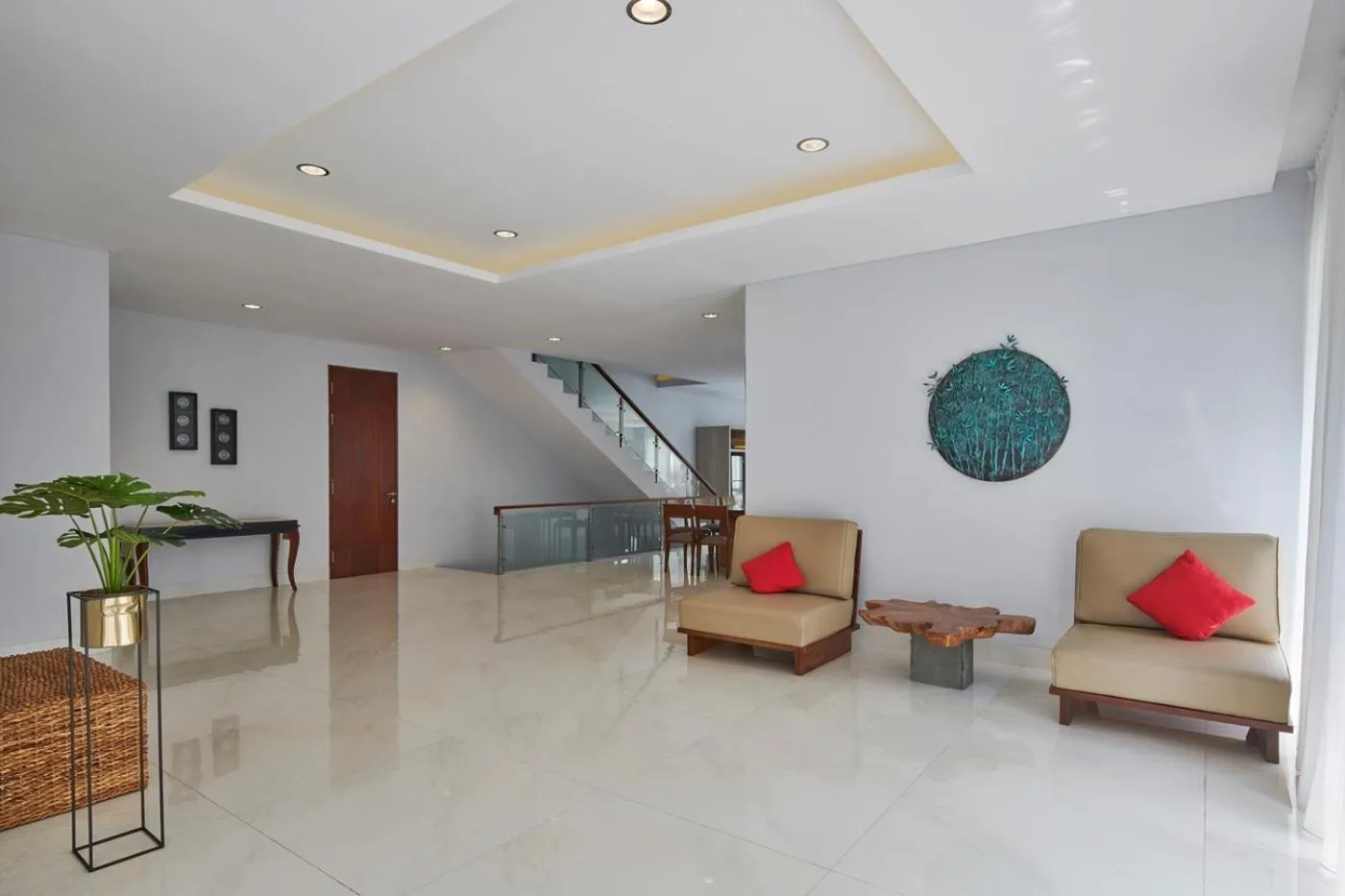 Seating area in Asmaya Hill View Villa 7 bedrooms with a private swimming pool and billiard table