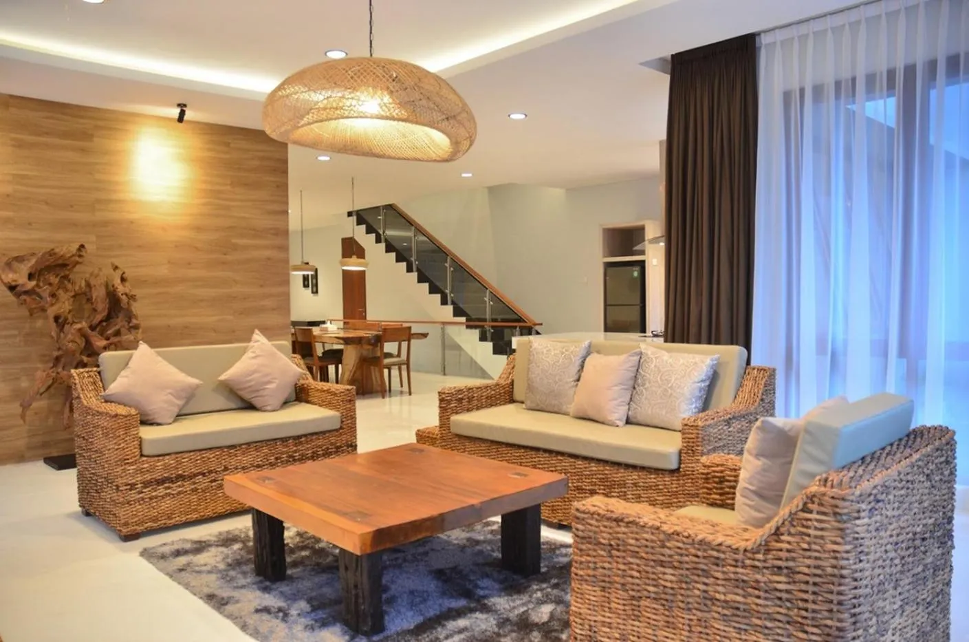 Living room in Asmaya Hill View Villa 7 bedrooms with a private swimming pool and billiard table