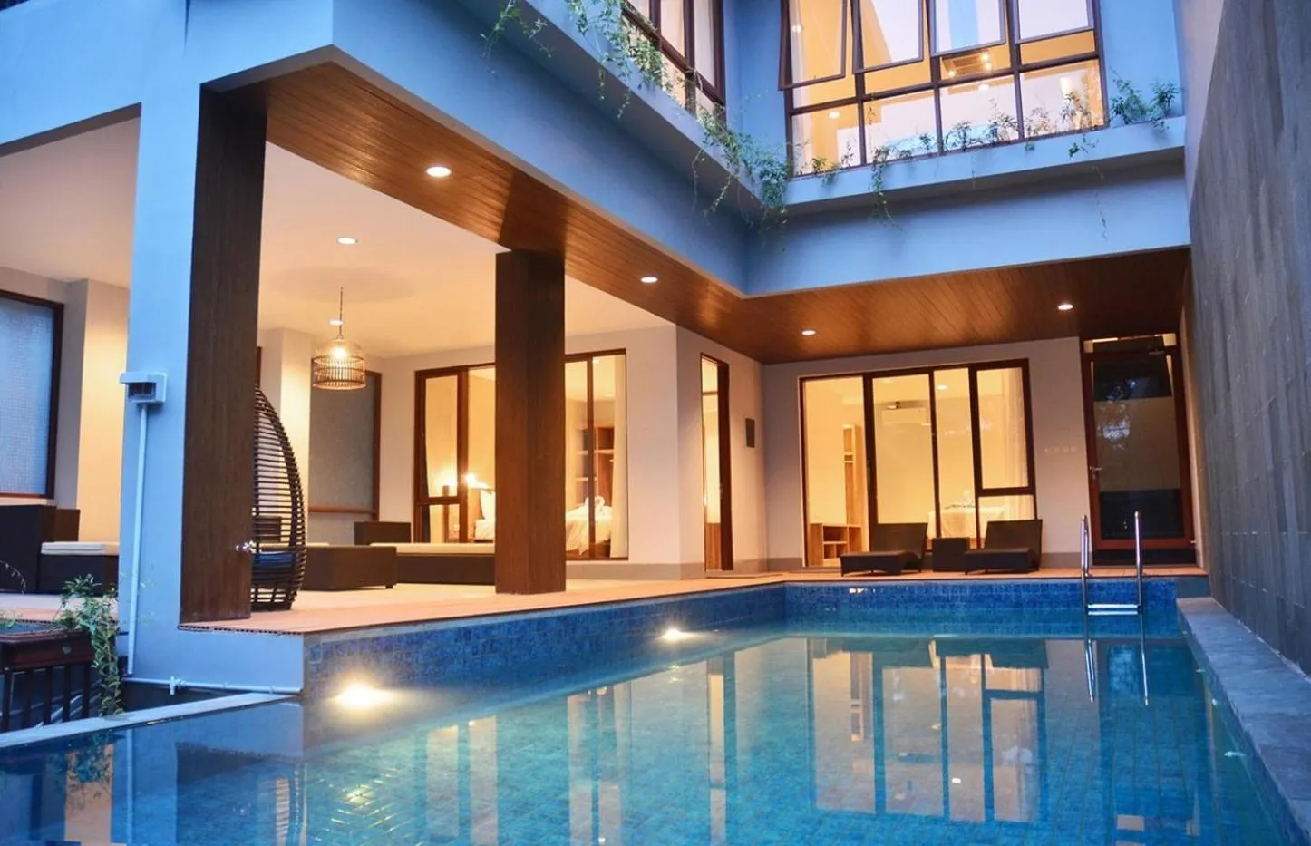 Swimming pool in Asmaya Hill View Villa 7 bedrooms with a private swimming pool and billiard table