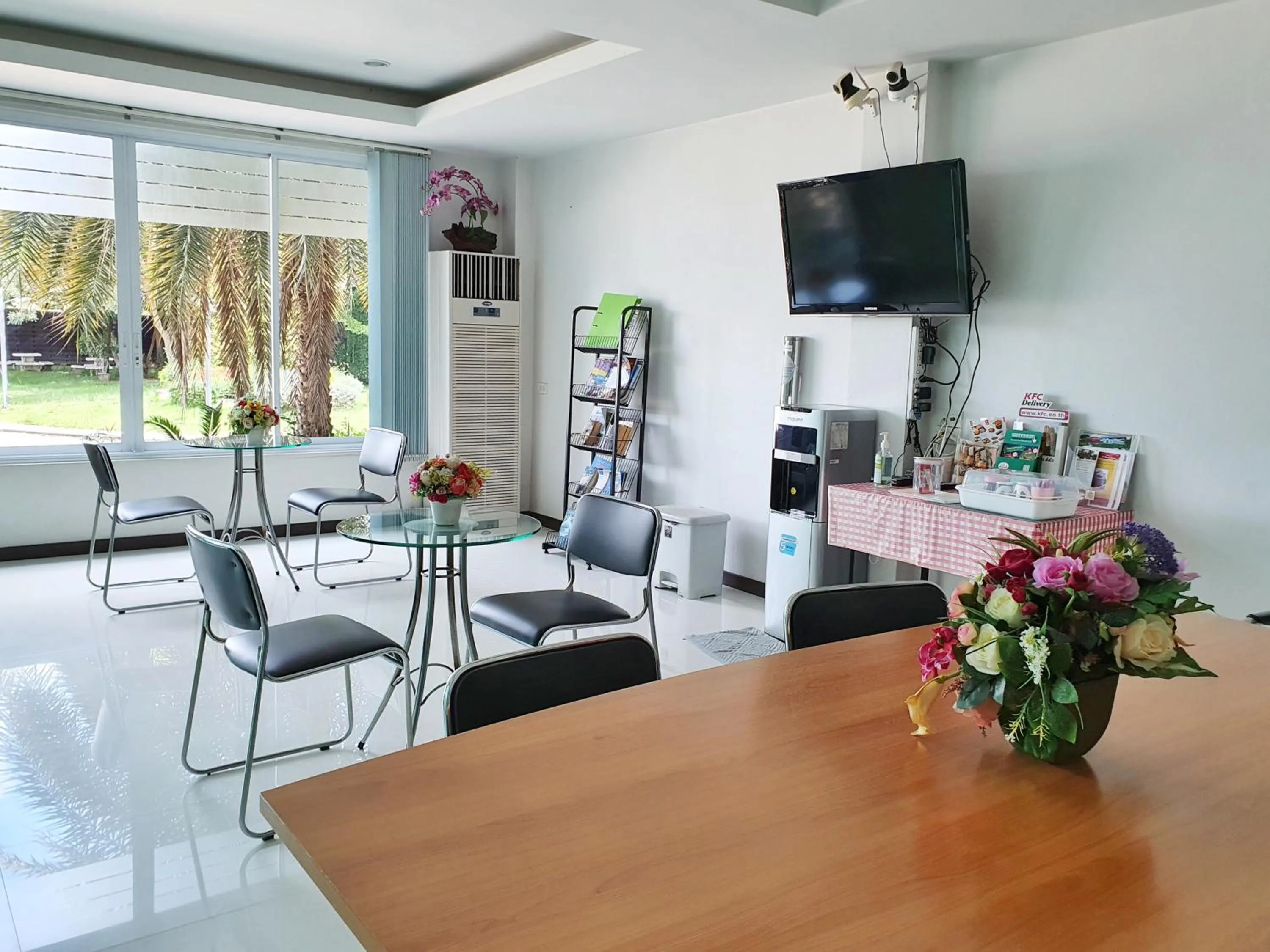 Seating area in Orchid Surin