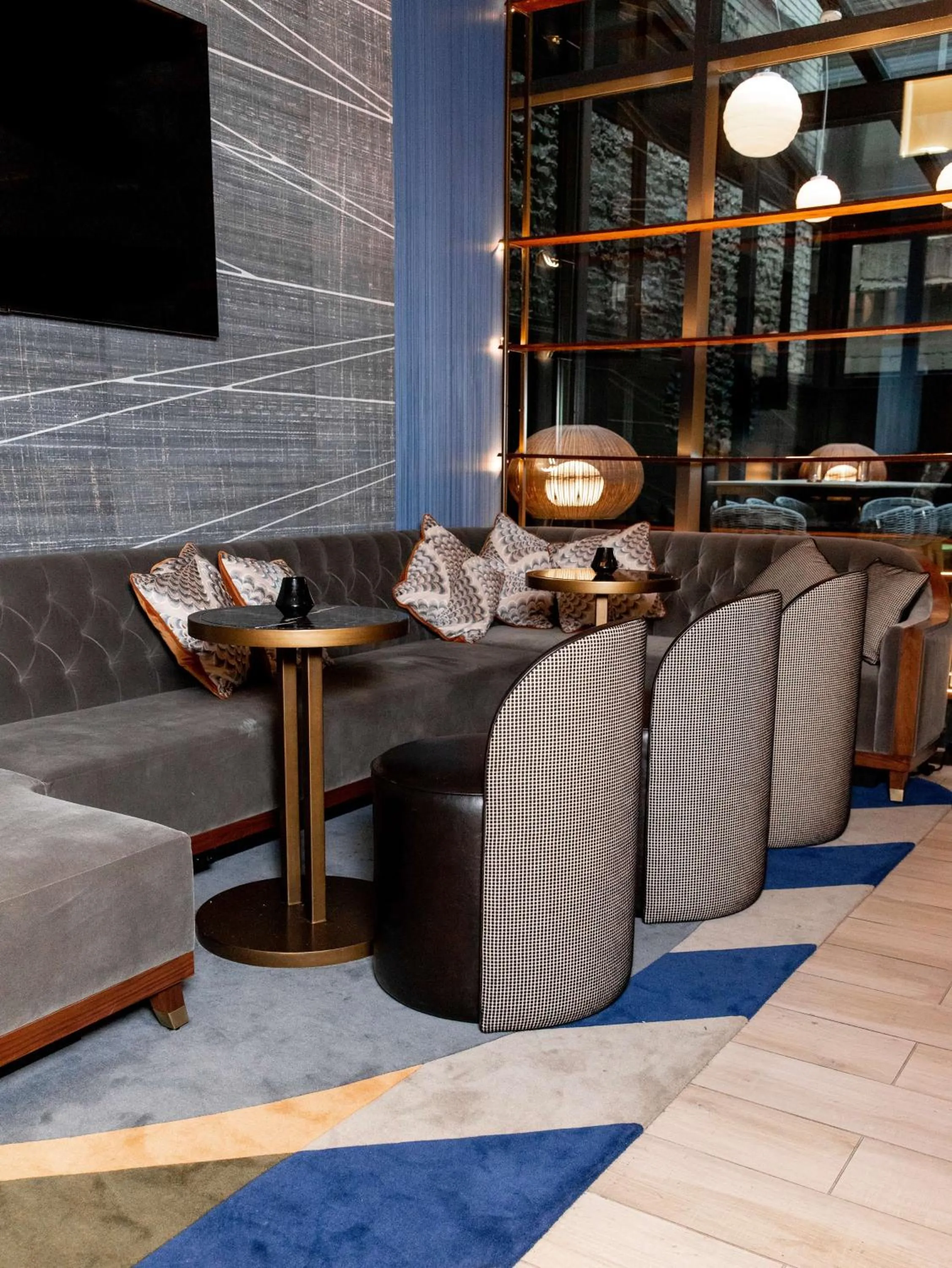 Lounge or bar in The Draper New York, Tapestry Collection by Hilton