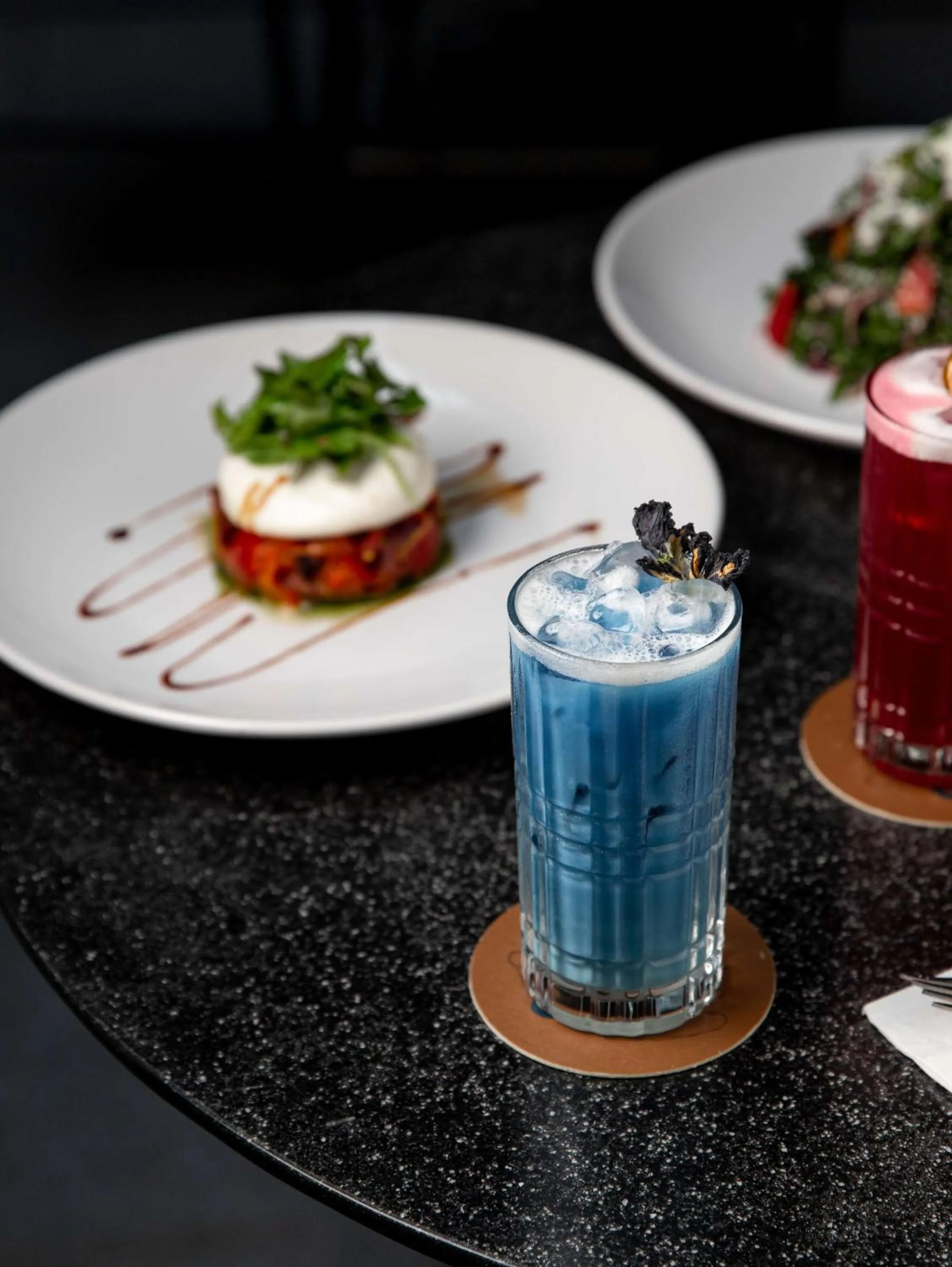 Lounge or bar in The Draper New York, Tapestry Collection by Hilton