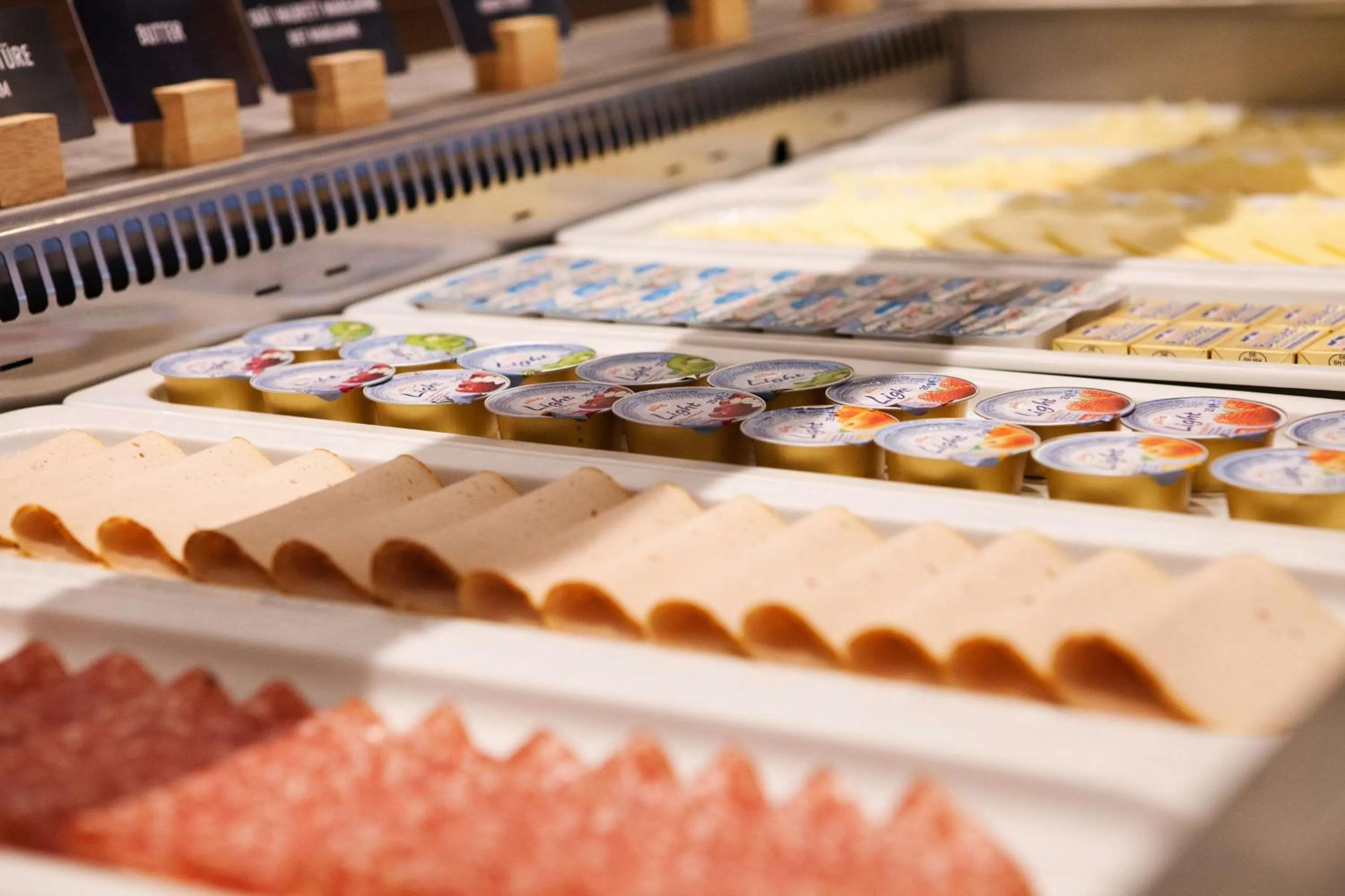 Restaurant/places to eat in Hampton by Hilton Munich Airport South