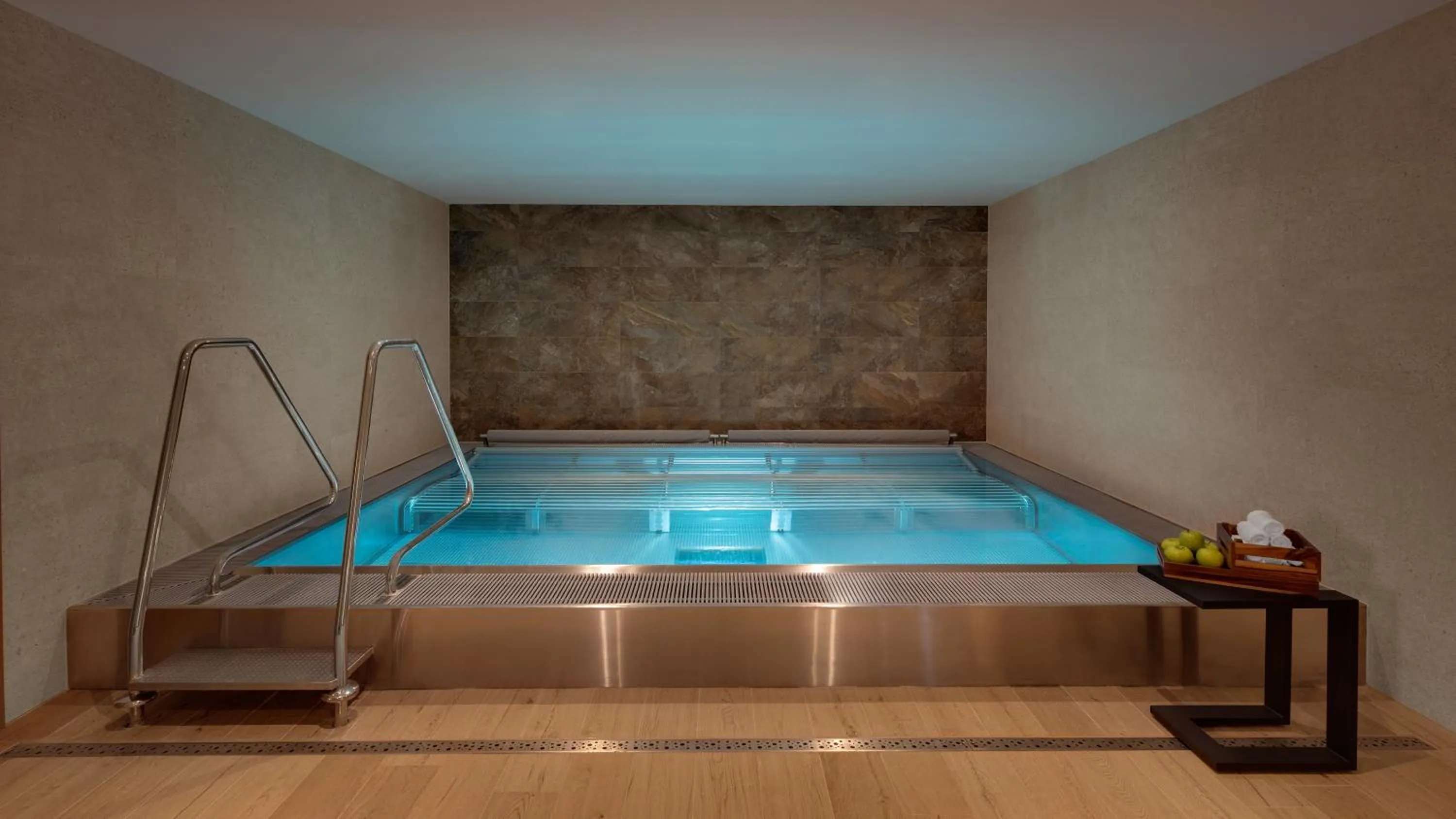 Hot Tub in Hilton Rijeka Costabella Beach Resort And Spa