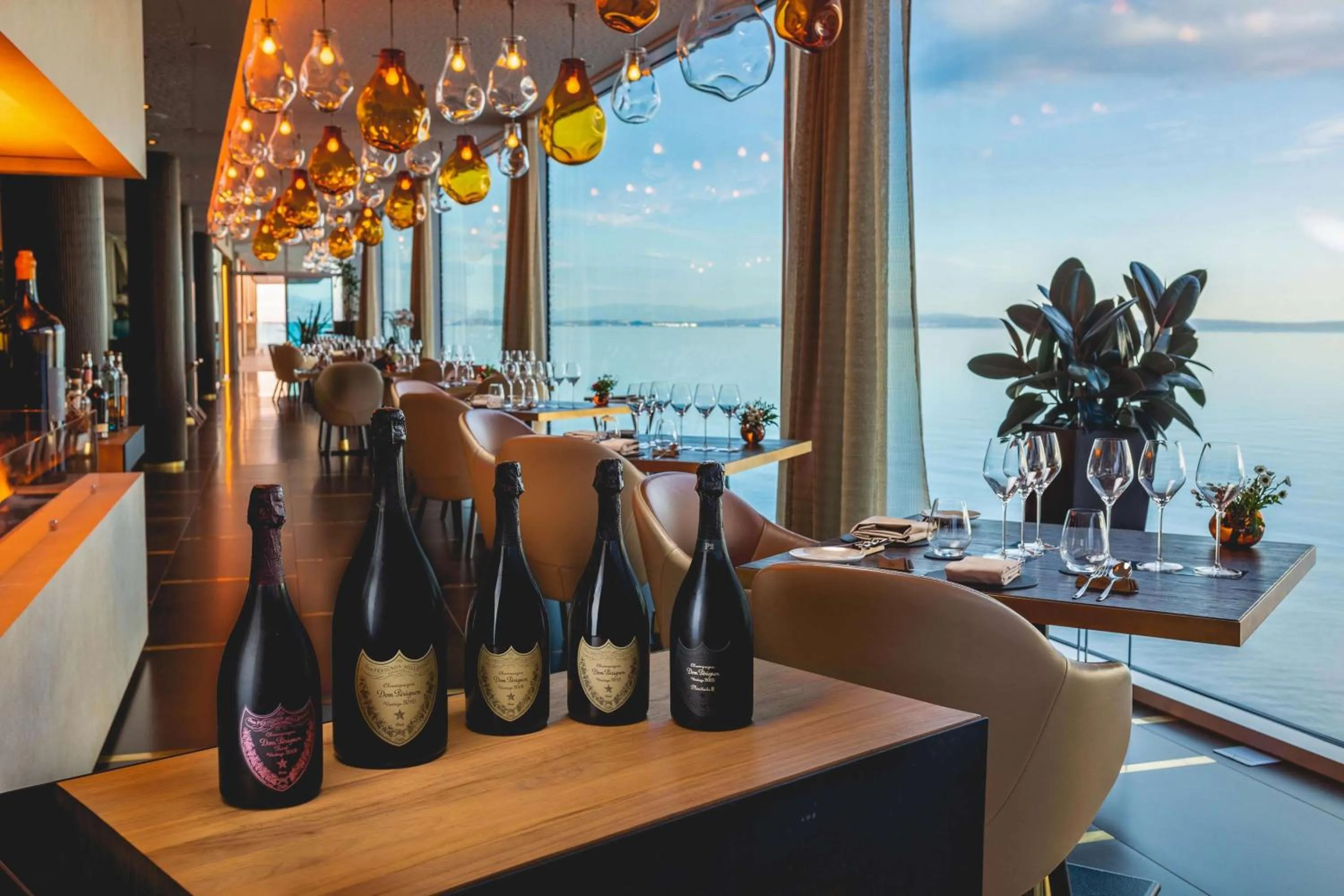 Dining area in Hilton Rijeka Costabella Beach Resort And Spa