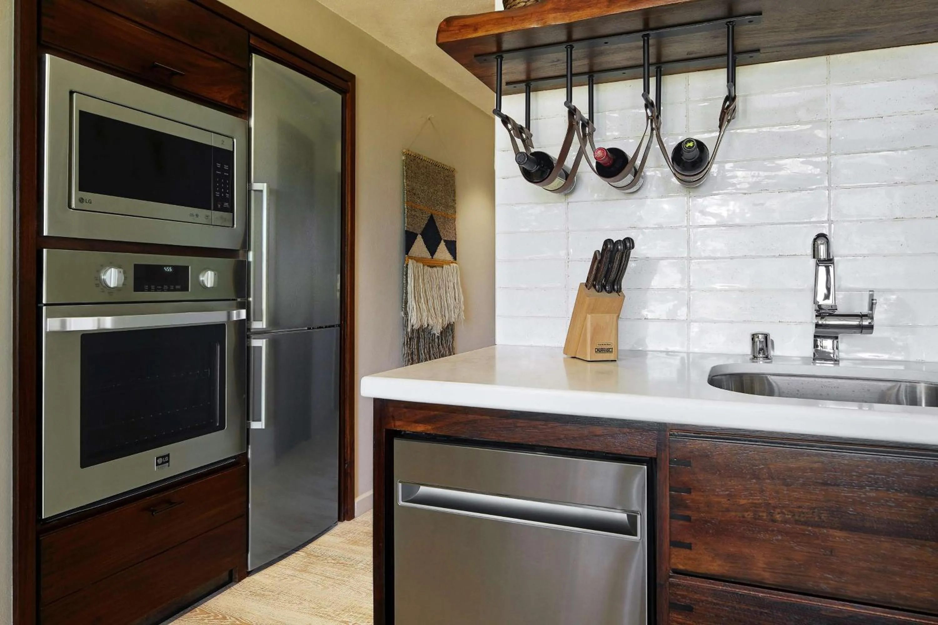 Kitchen or kitchenette in Hilton Grand Vacations Club La Pacifica Los Cabos