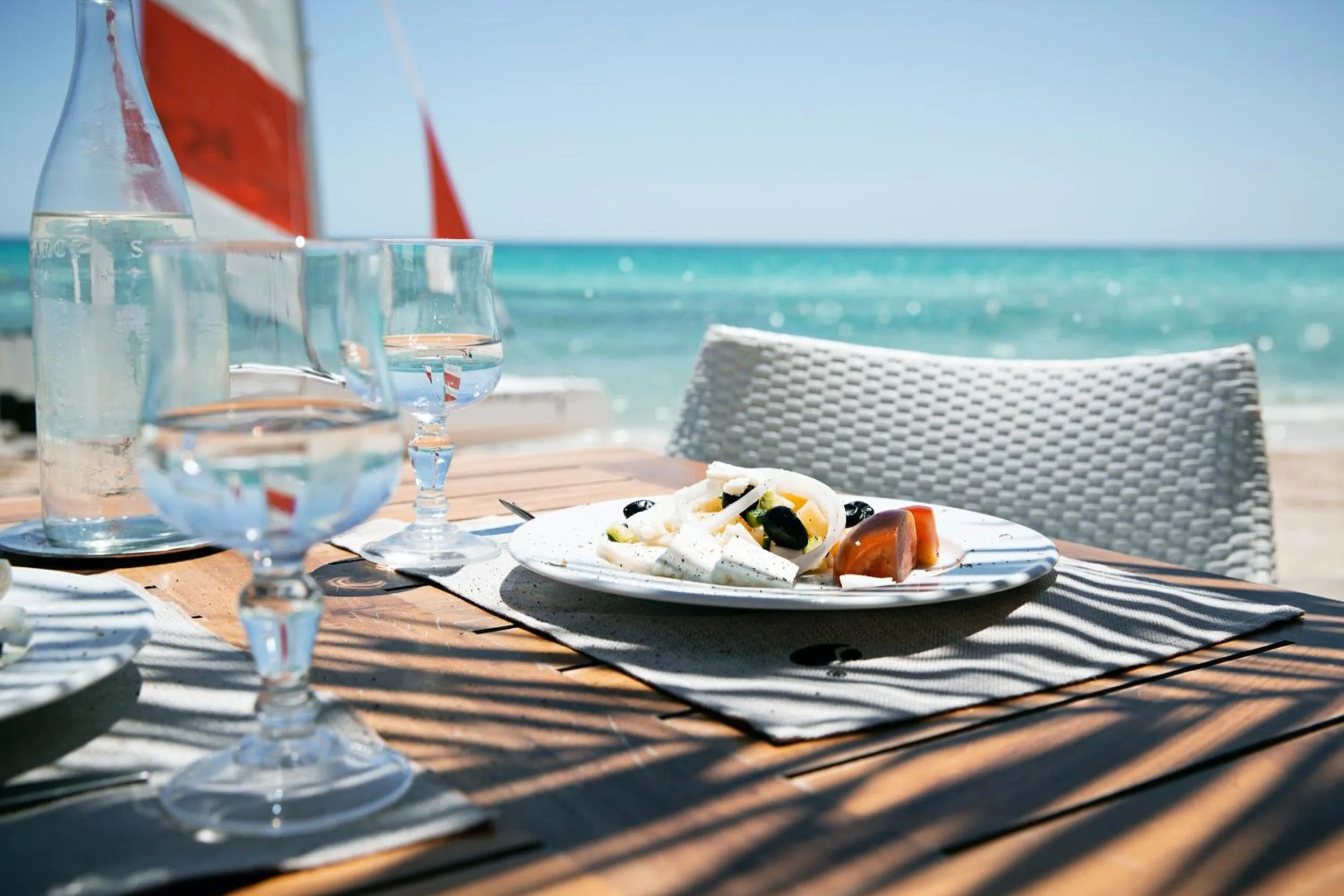 Food and drinks in ROBINSON Cyprus