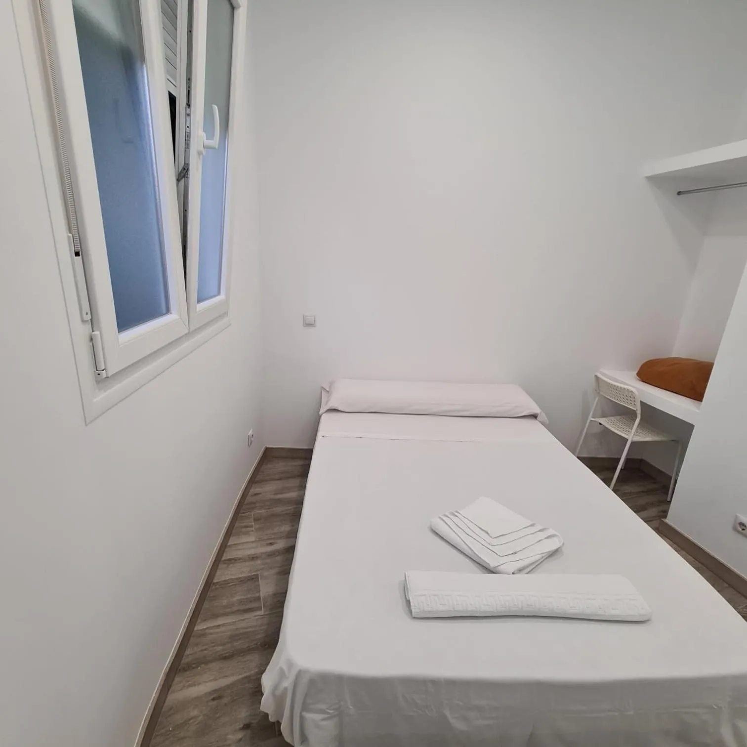 Bed in Hostal Las Fronteras