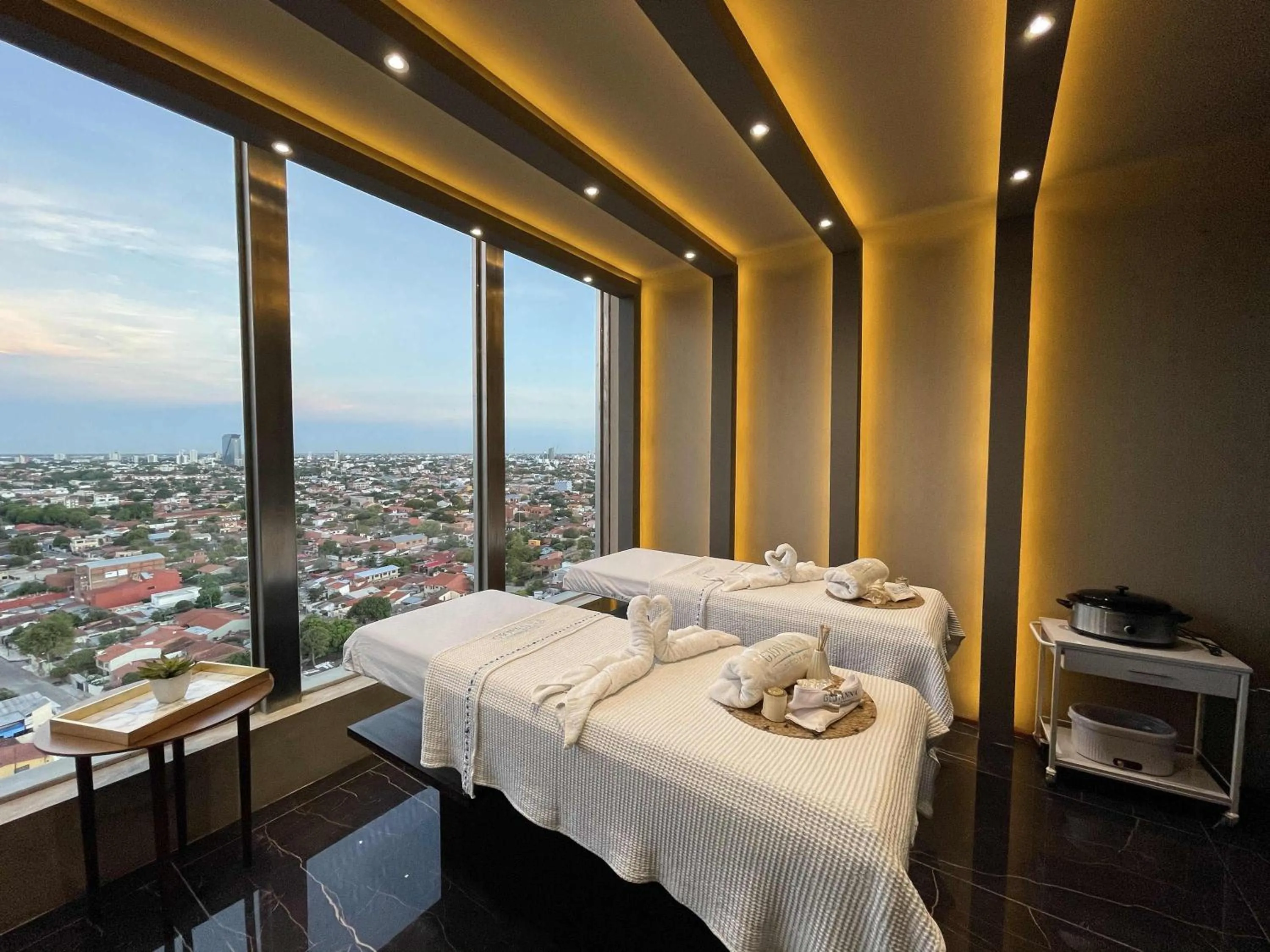 Spa and wellness centre/facilities, Bed in Swissotel Santa Cruz de La Sierra