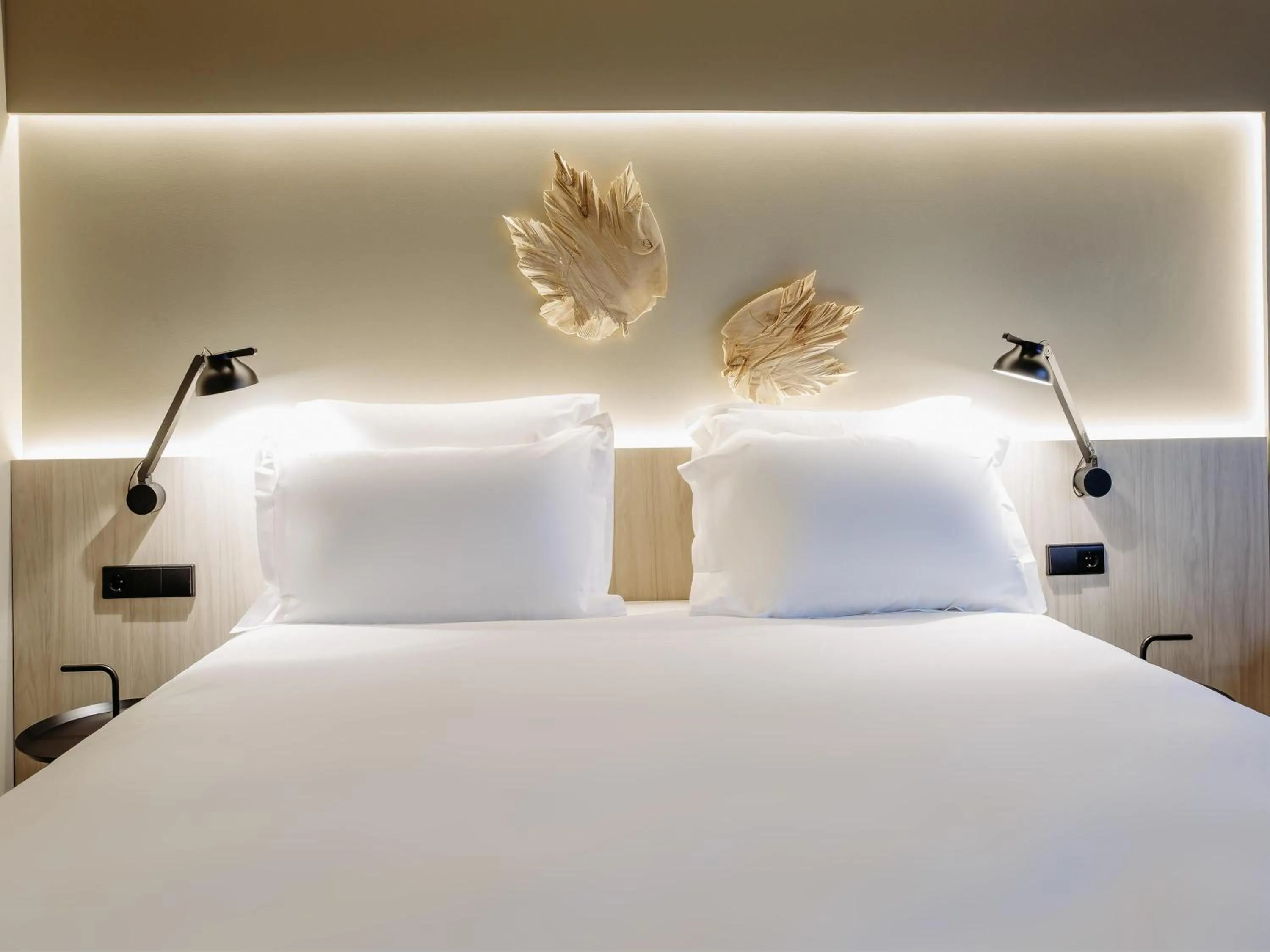 Bedroom, Bed in Mercure Fátima