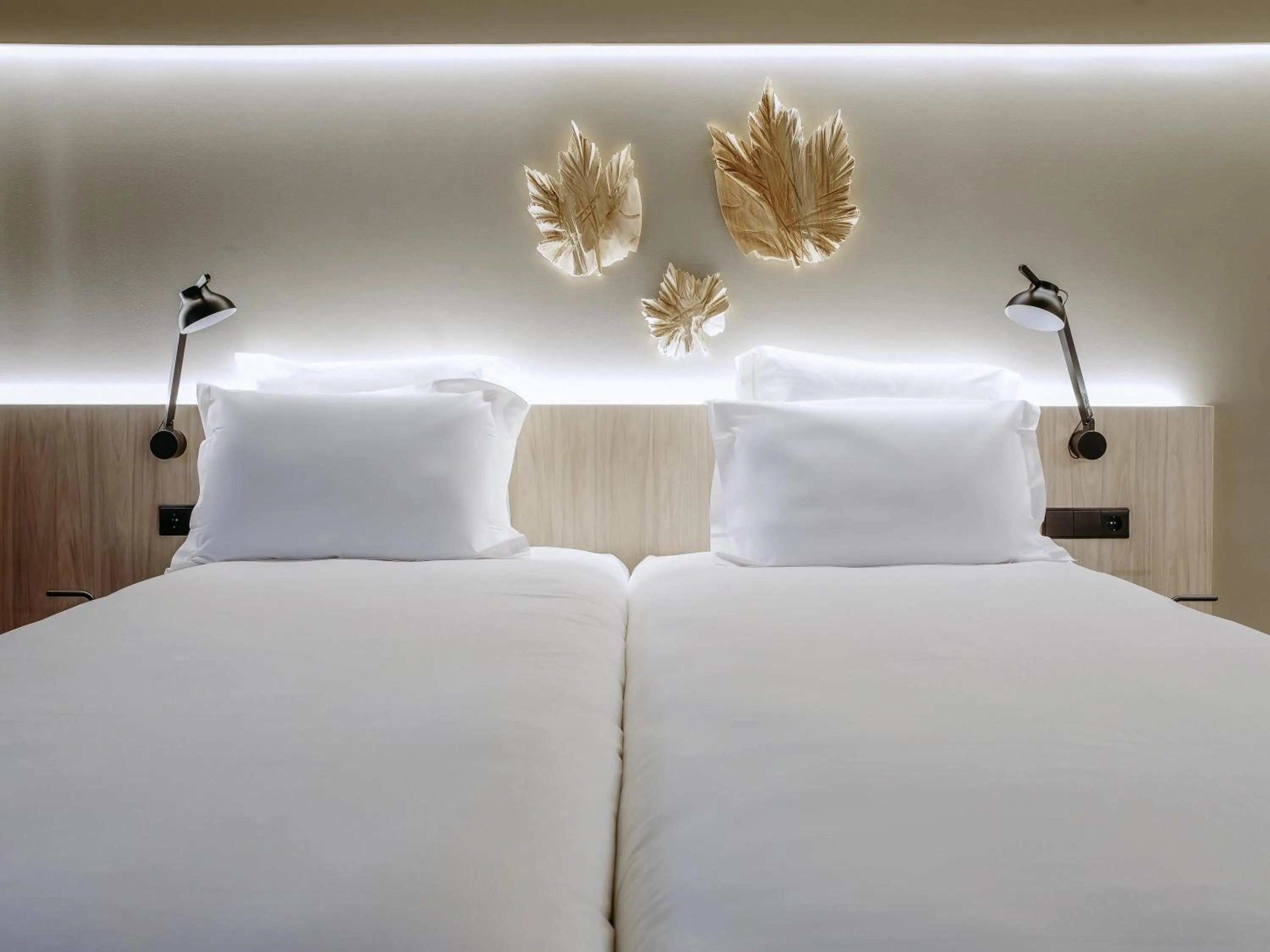 Bedroom, Bed in Mercure Fátima