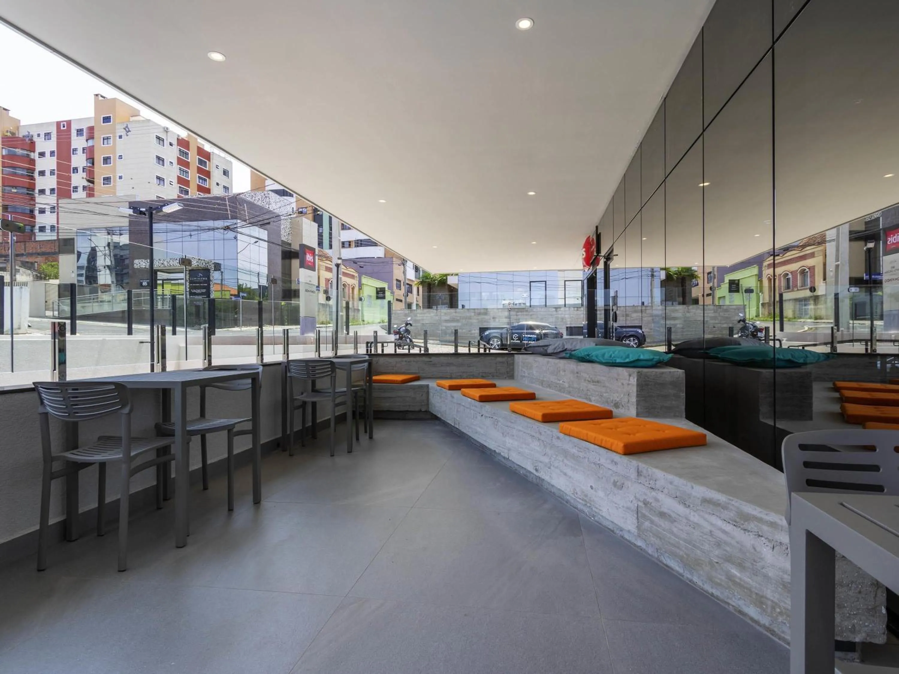 Property building in ibis Ponta Grossa