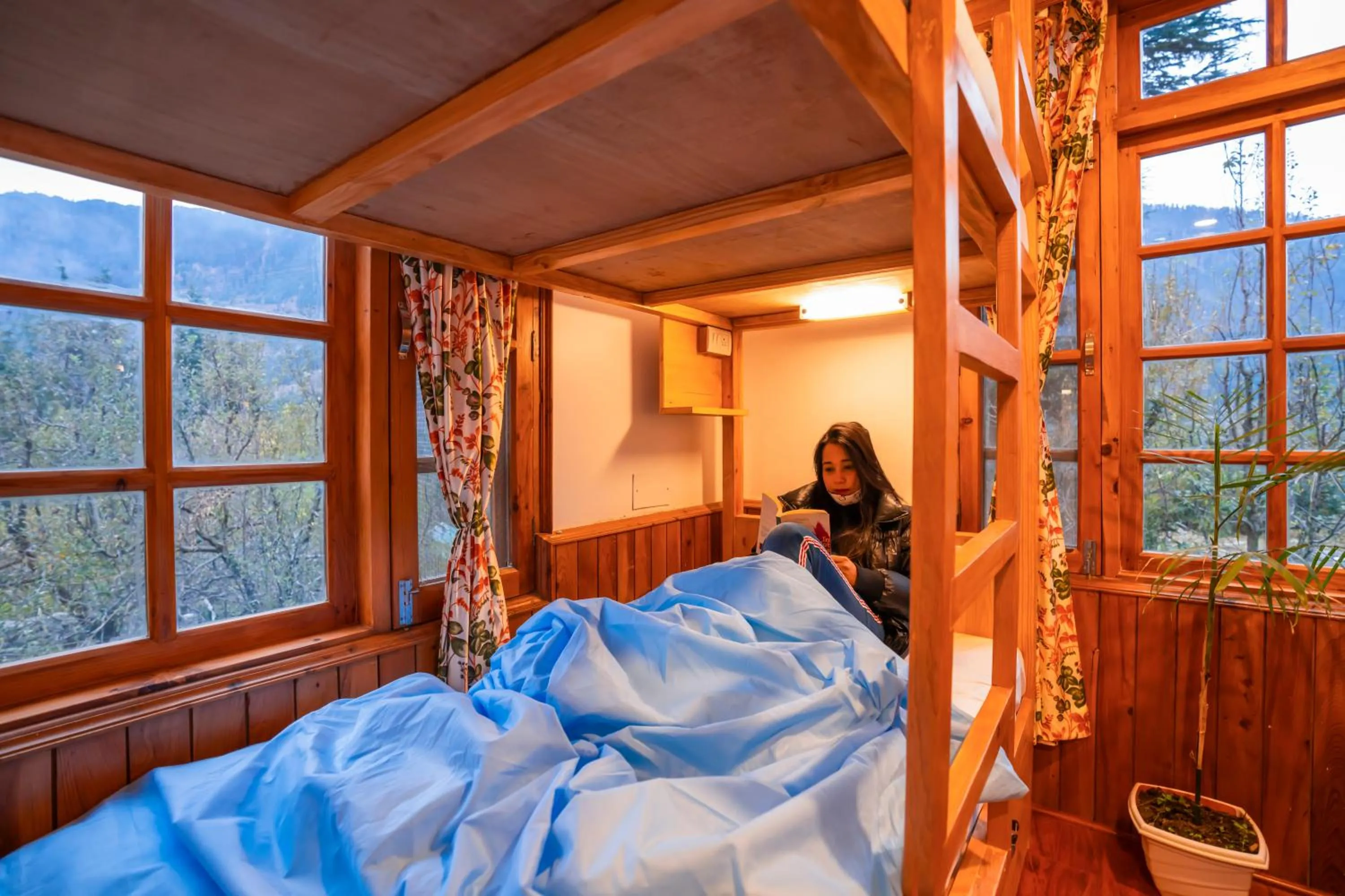 bunk bed in Zen Manali by Keekoo Stays