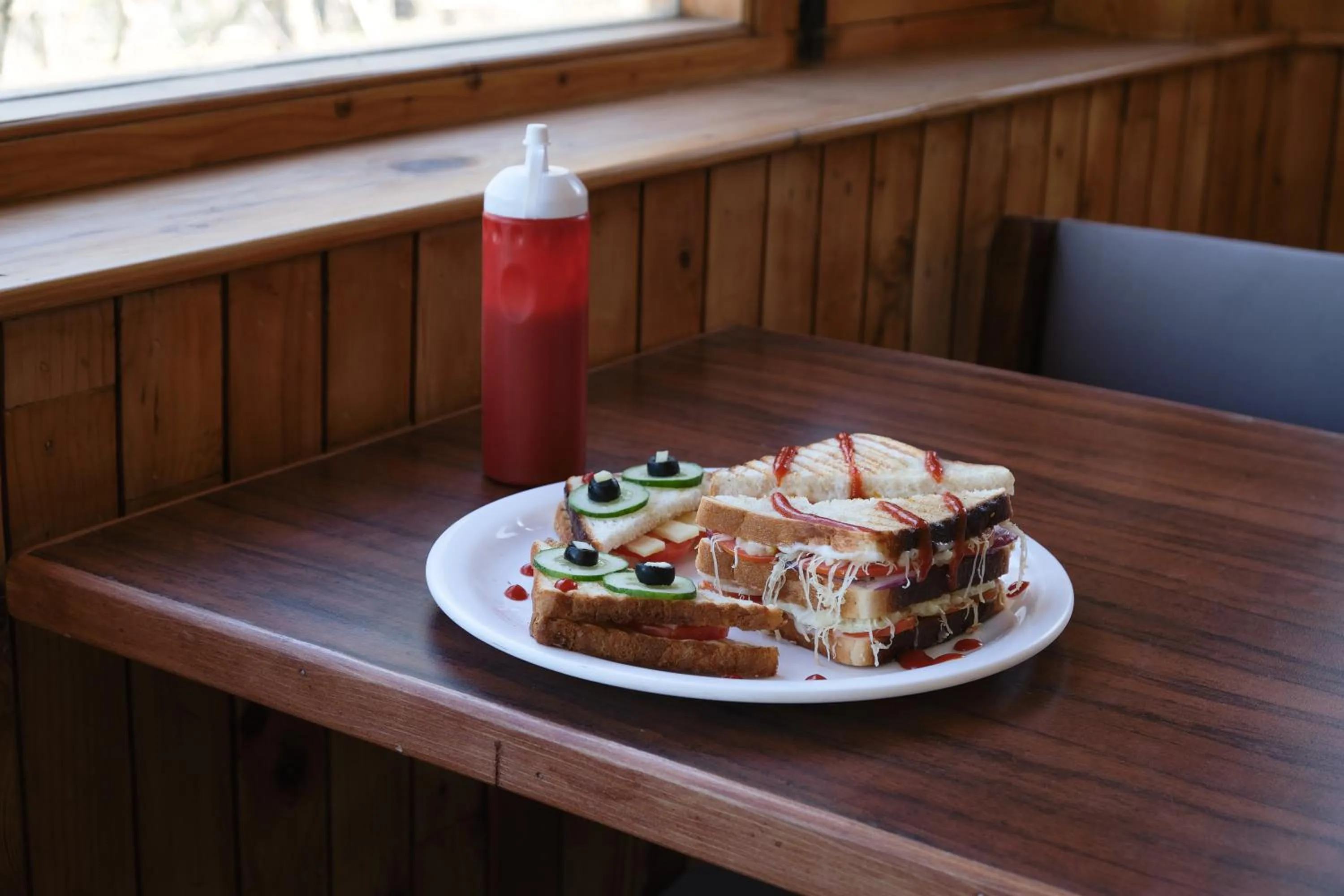 Food in Zen Manali by Keekoo Stays